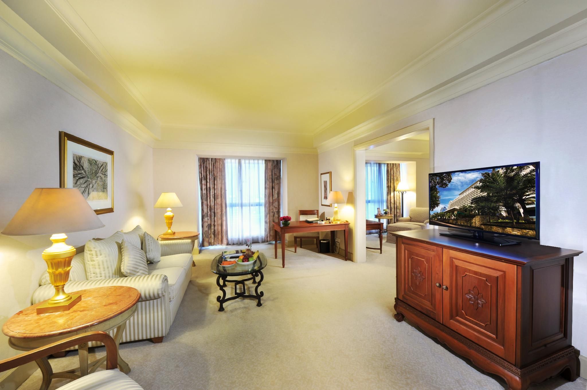 Suite with View