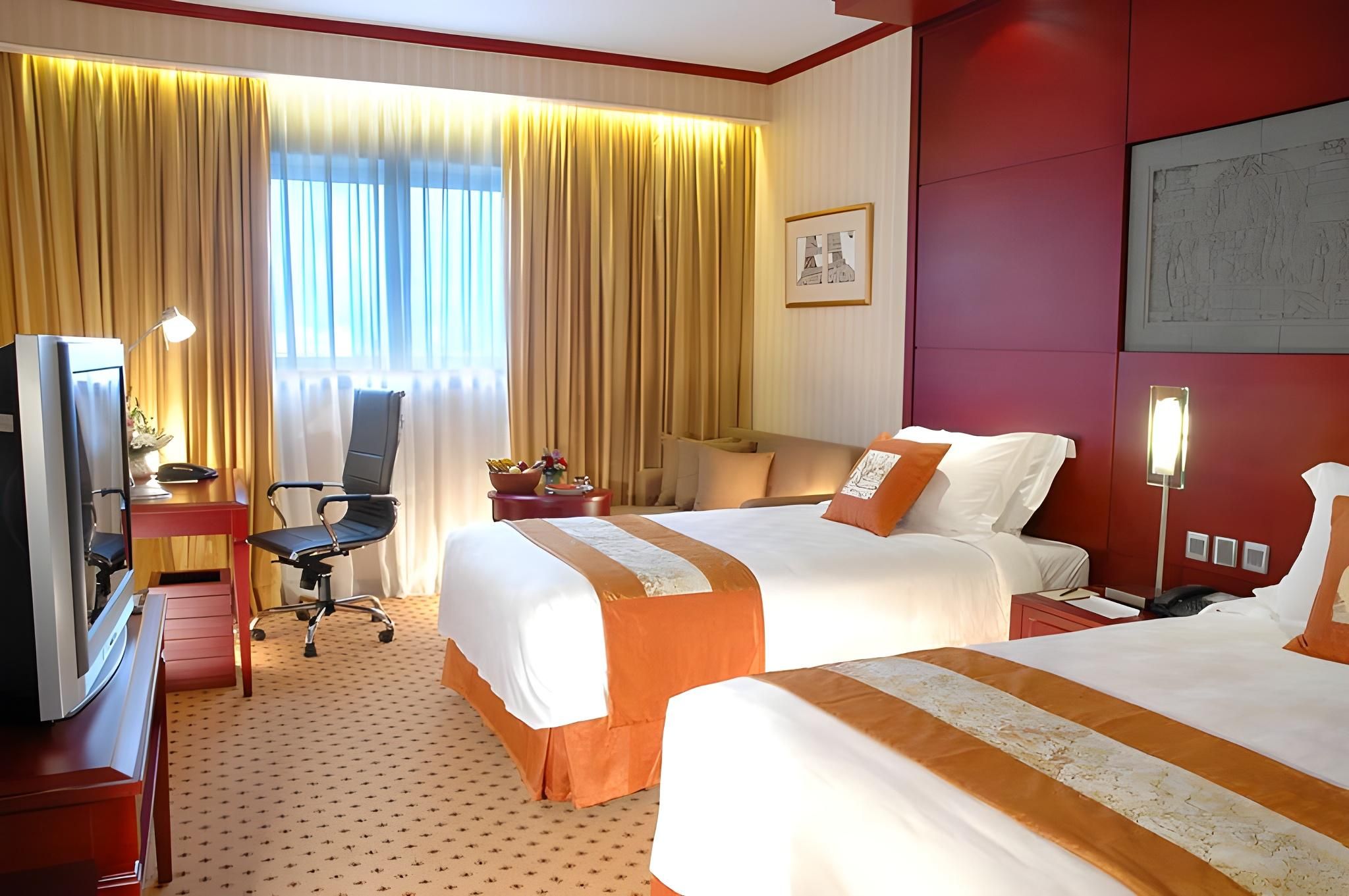 Hotel Borobudur Jakarta Superior King Bed 2