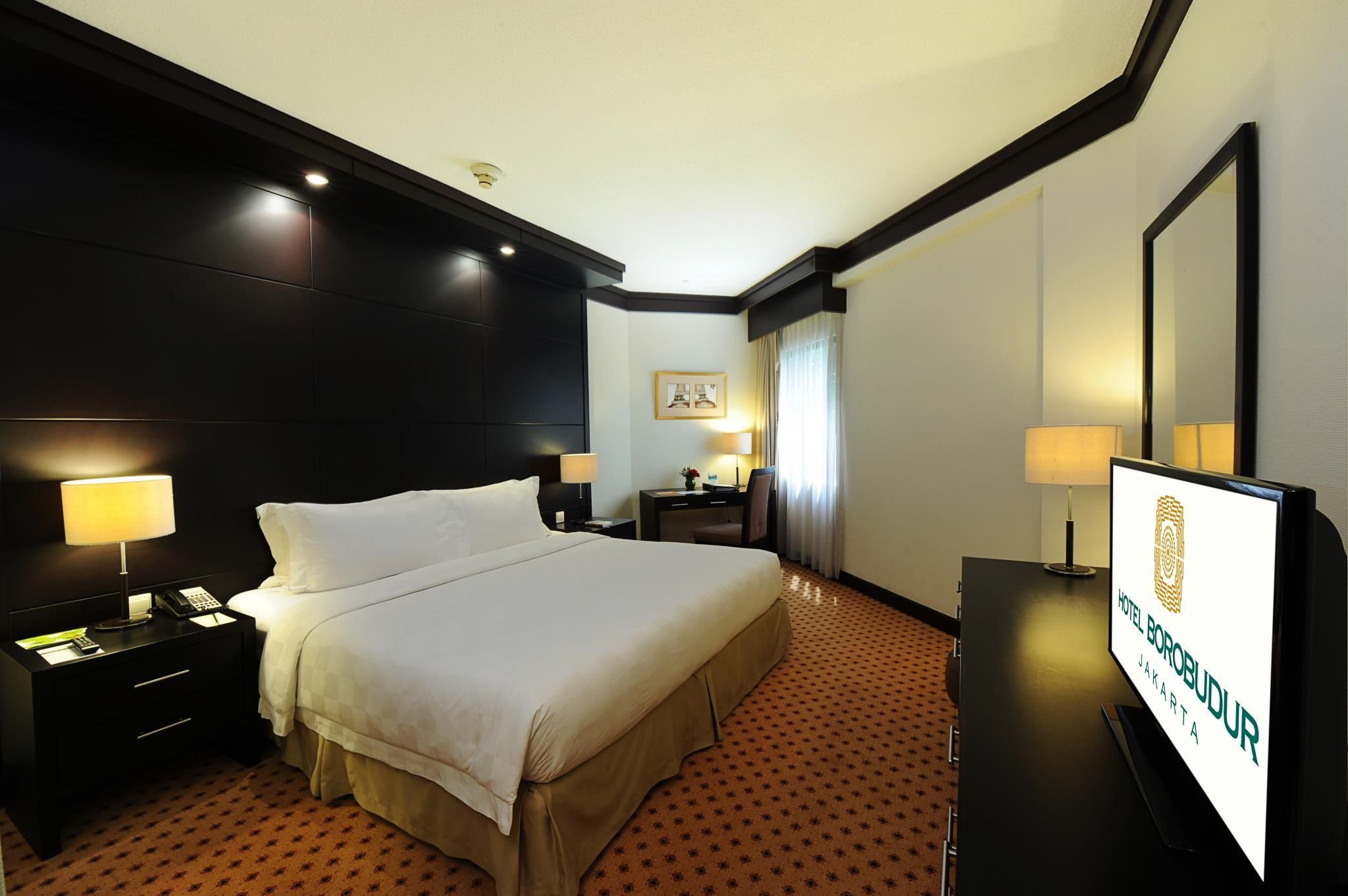 Garden Wing Room