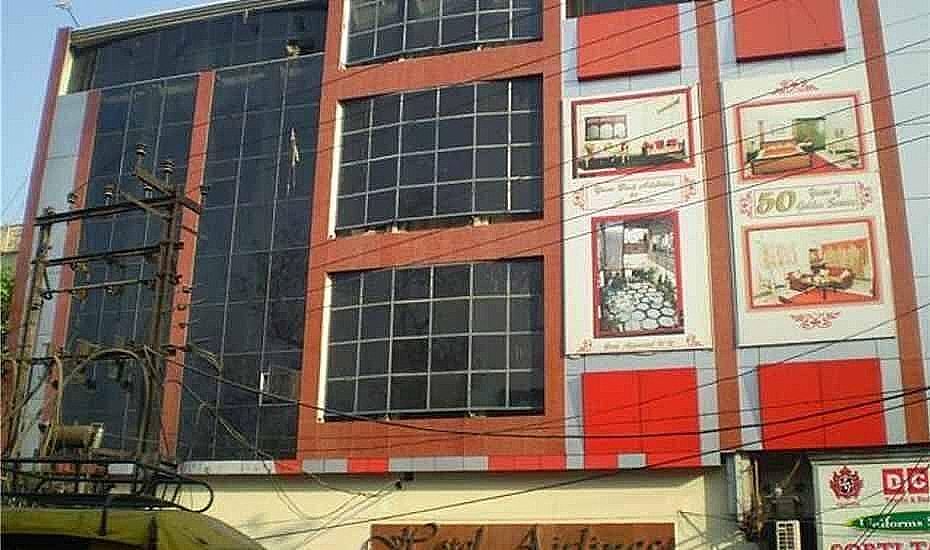 undefined Hotel Airlines 9