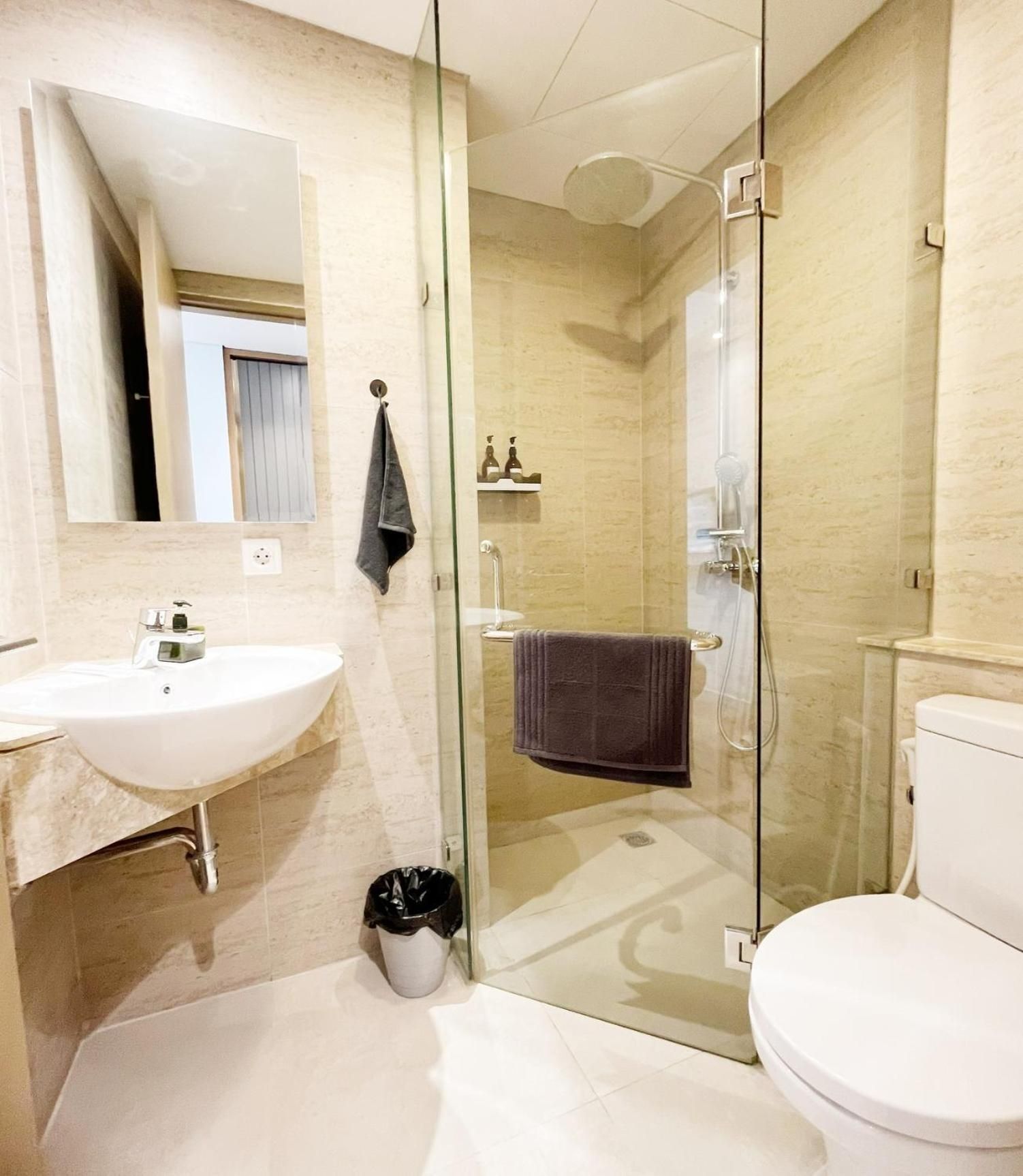 King Suite with Sea View