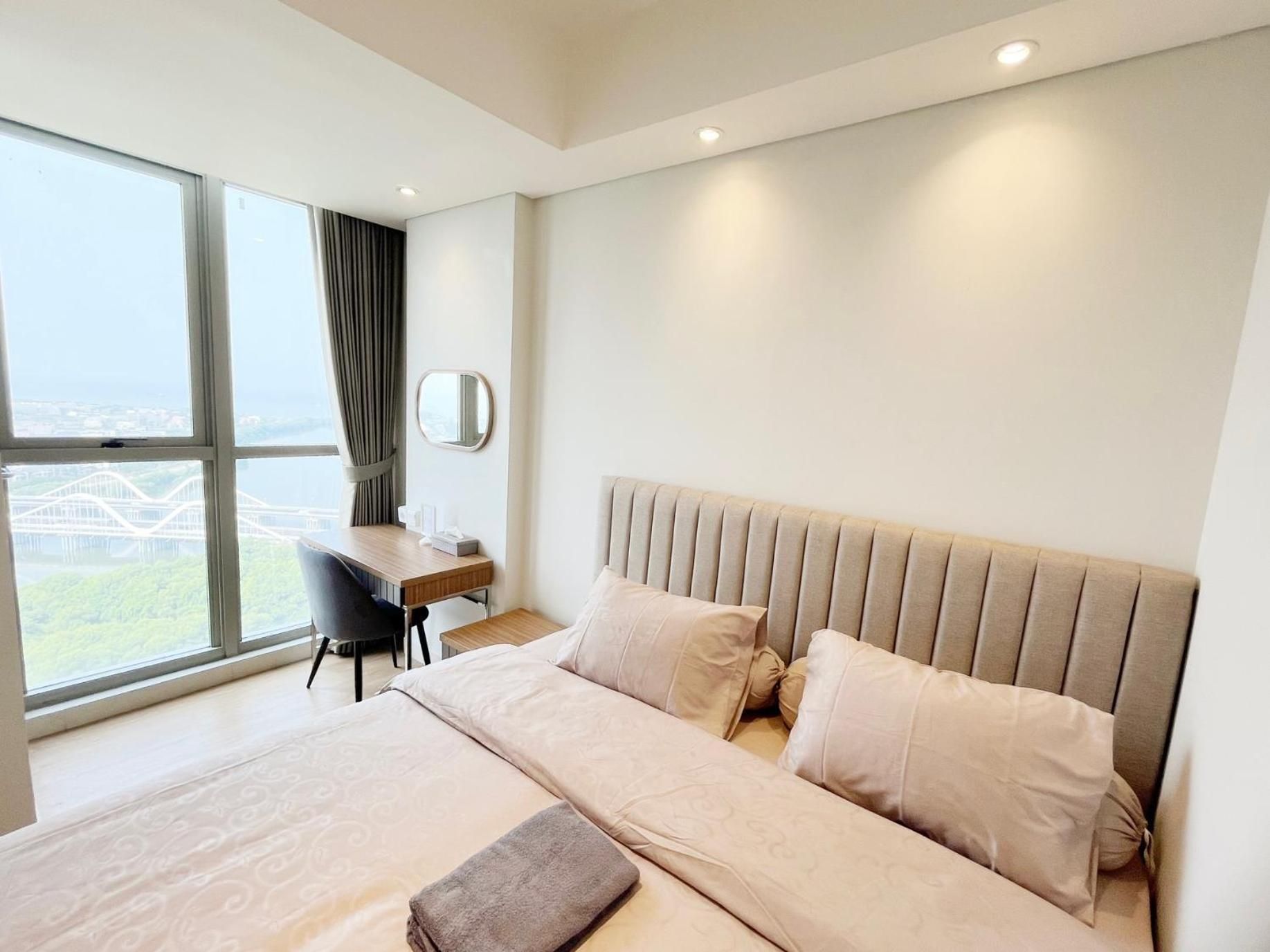 King Suite with Sea View