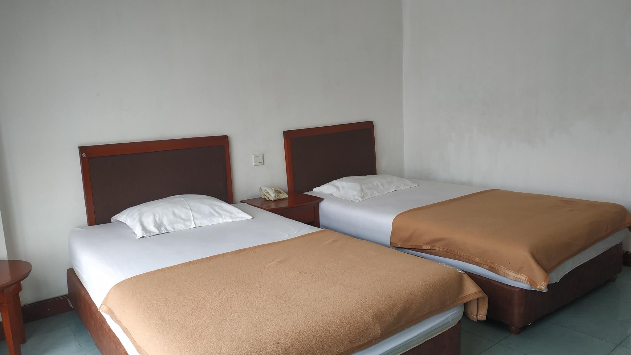 Graha Sumsel Jakarta Superior Twin 3