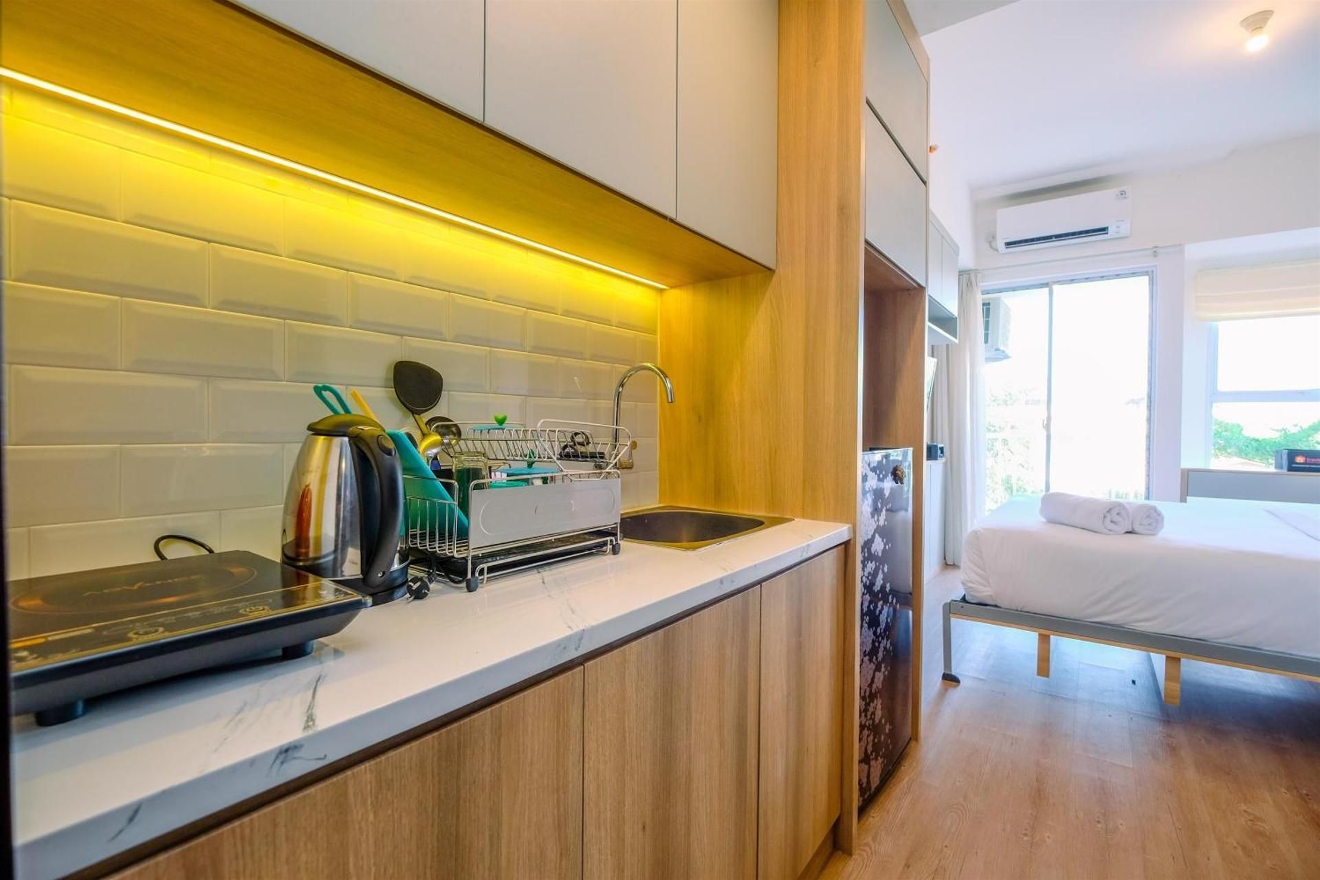 Studio Apartment