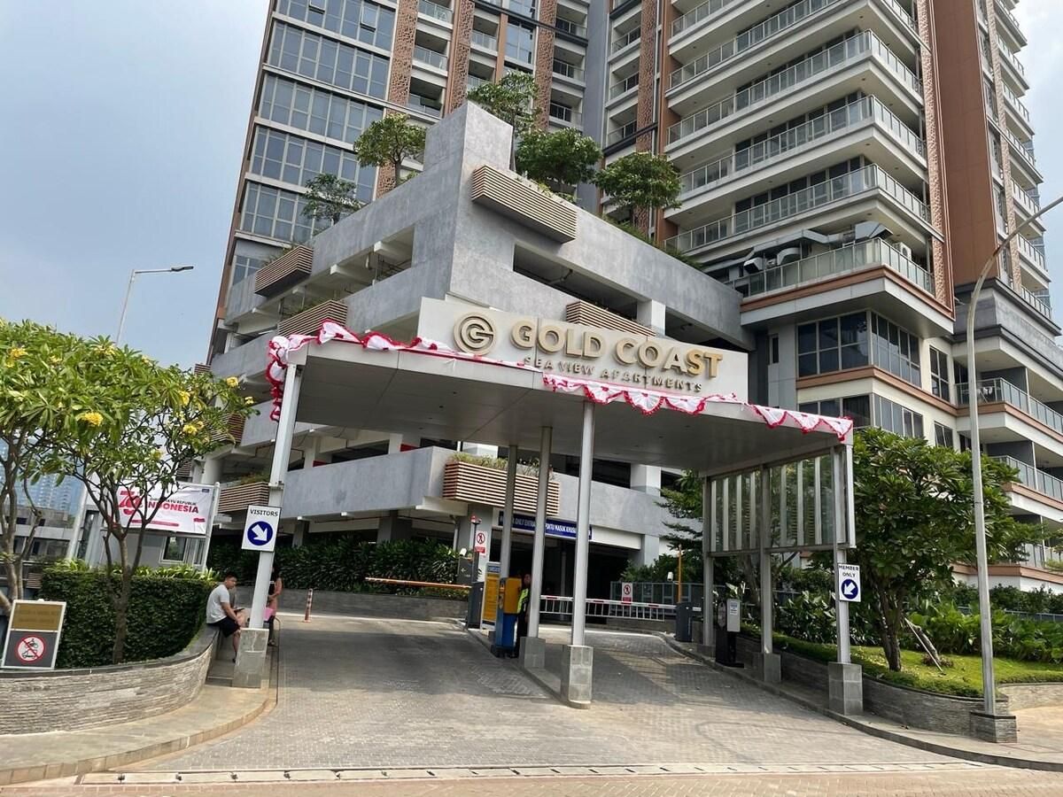 Luxurious La Luna at Gold Coast Sea View