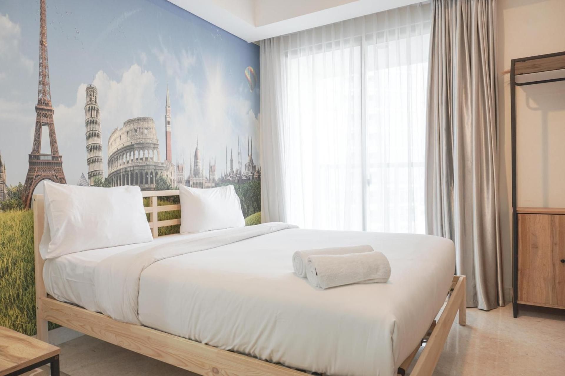 Studio Apartment