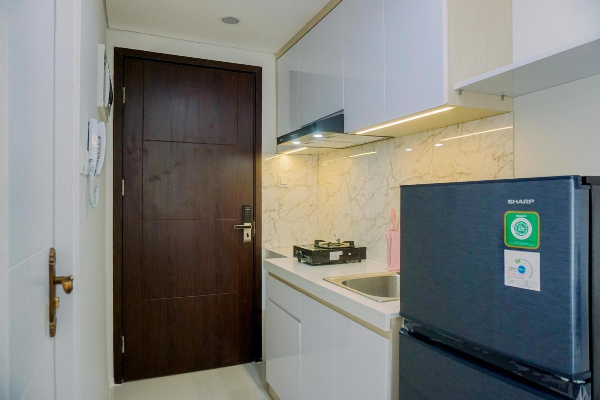 Studio Apartment