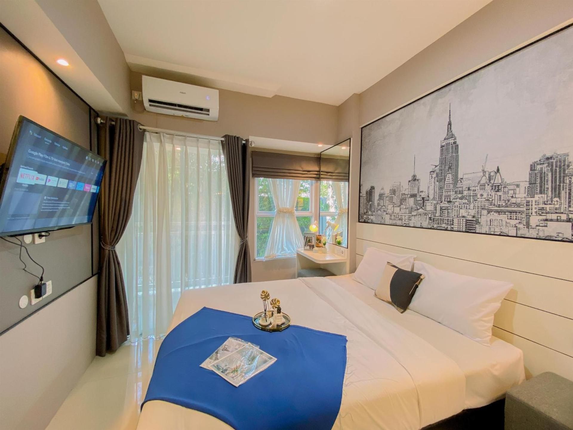 Studio Apartment