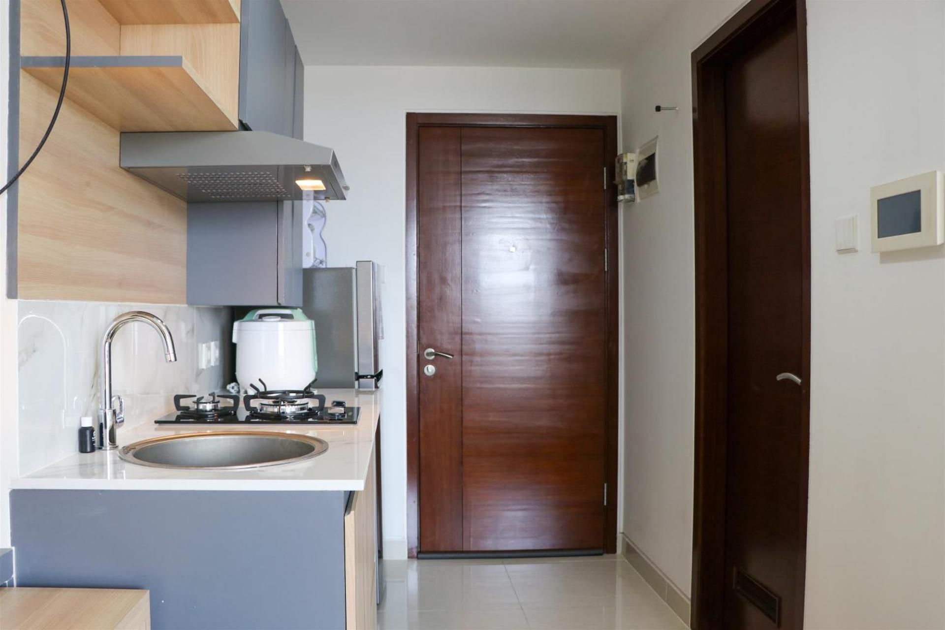Studio Apartment