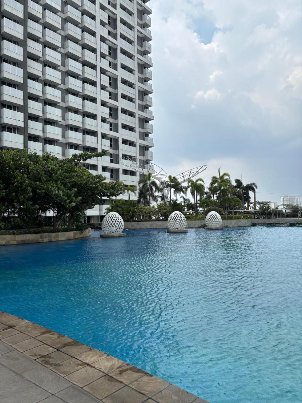 West Vista by Senyaman Living