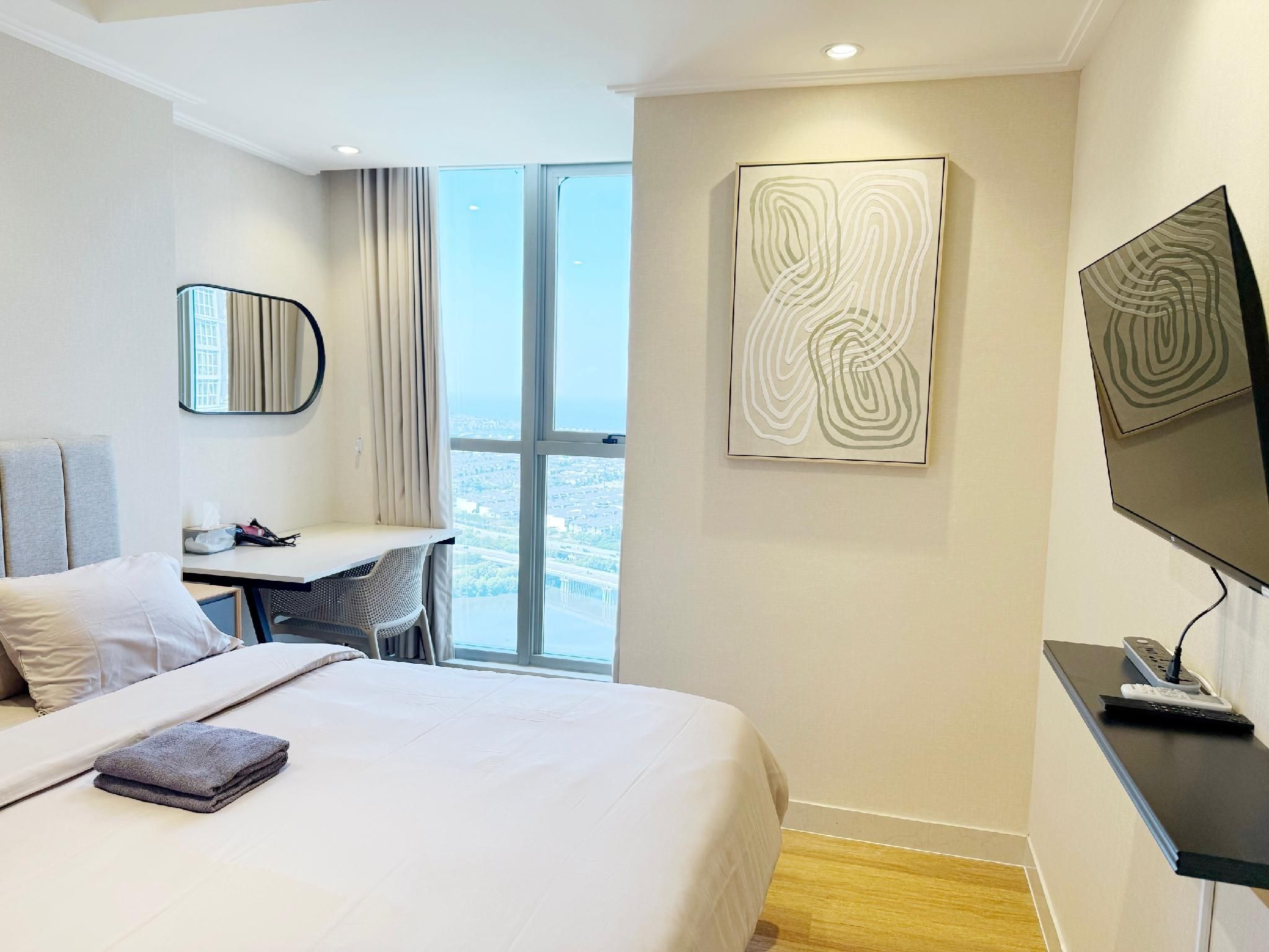 One Bedroom Sea View Suite