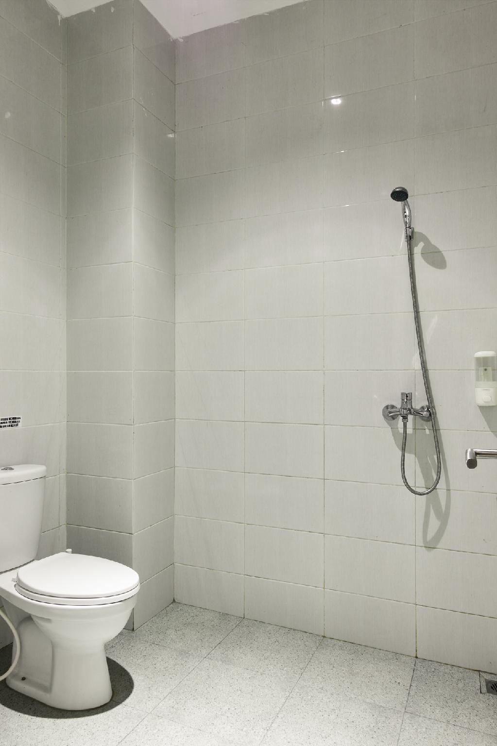 Max Living Cengkareng Superior - 1 Double Bed 3