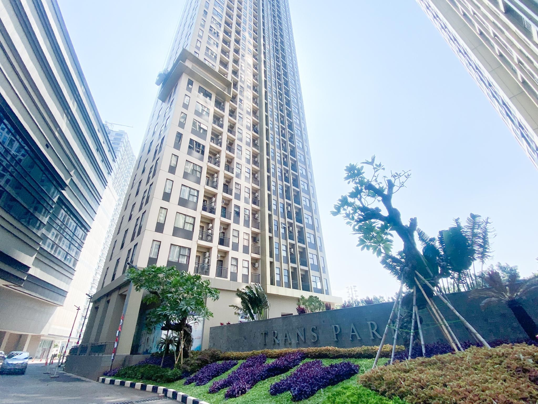 Good Elegant Studio Transpark Cibubur By Travelio