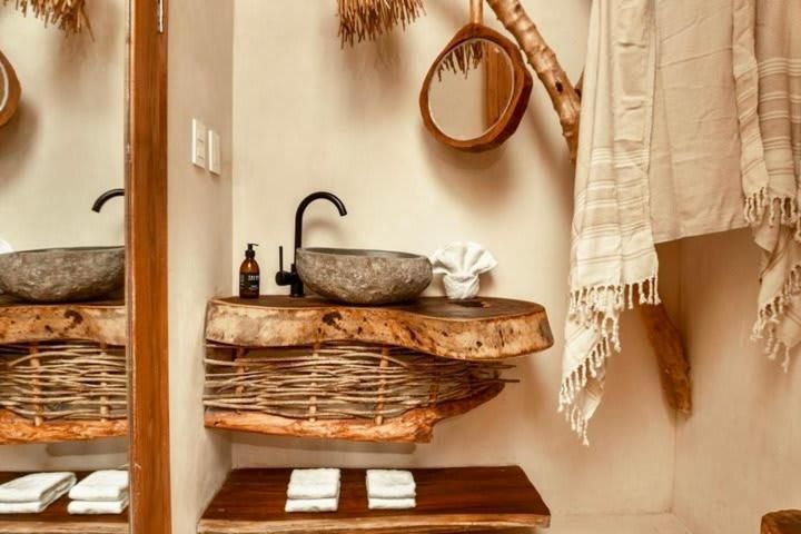 Junior Suite with Pool View