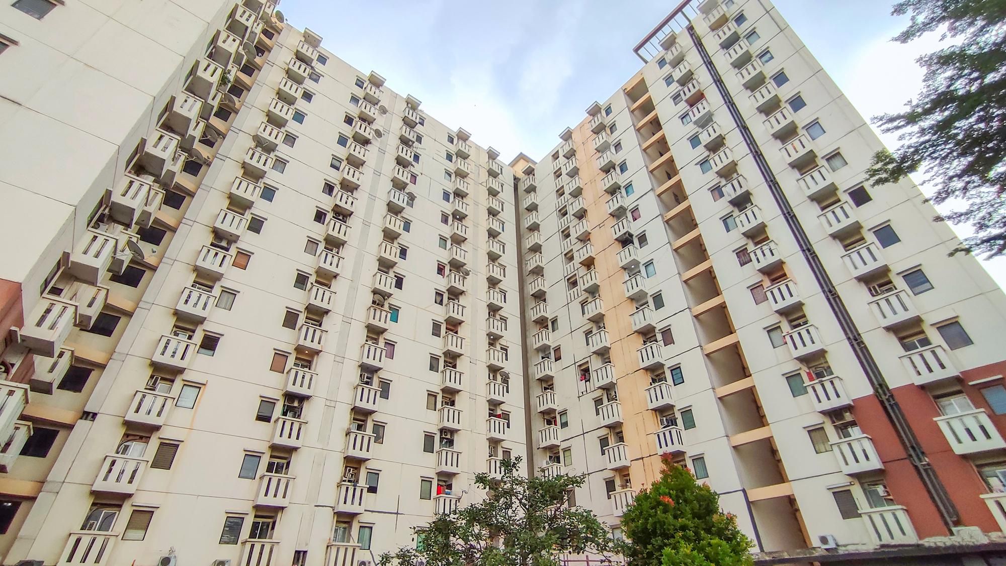 Lily’s Room at Apartment Cibubur Village