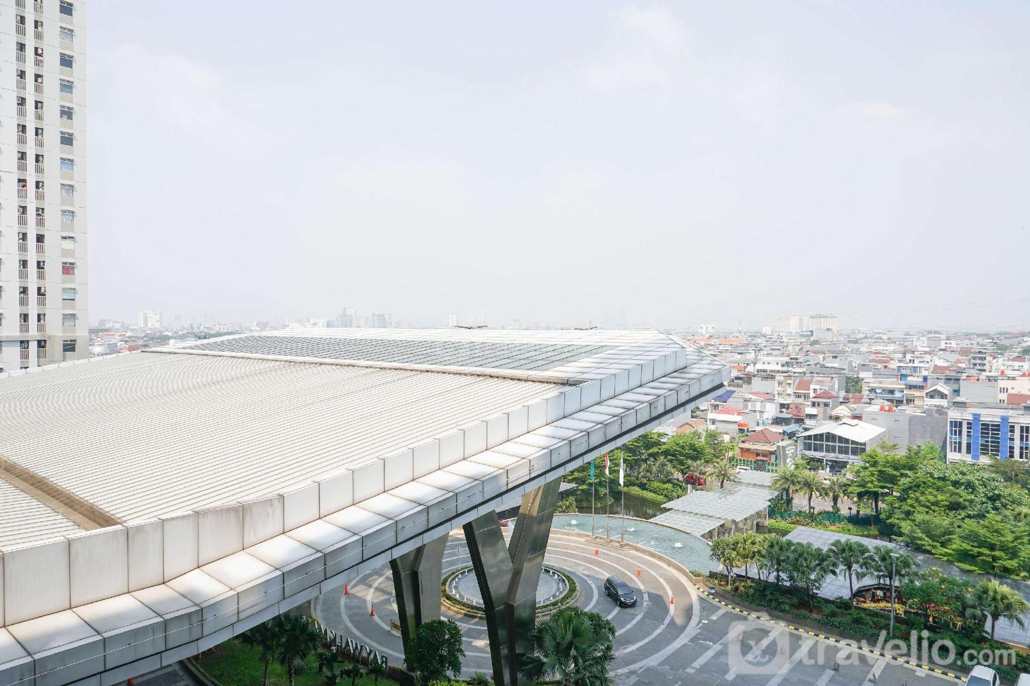 Spacious 2BR Green Bay Pluit Apartment By Travelio