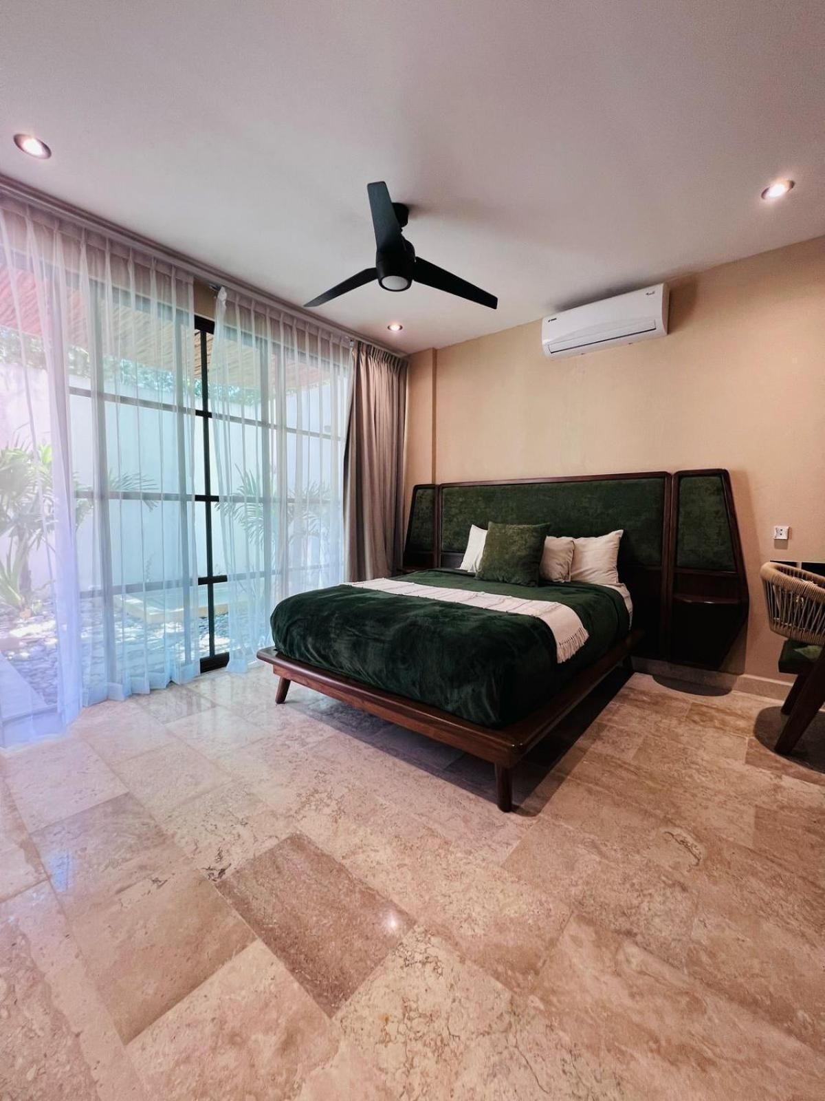 Charming boutique condo jungle views private pool Suite with Private Pool