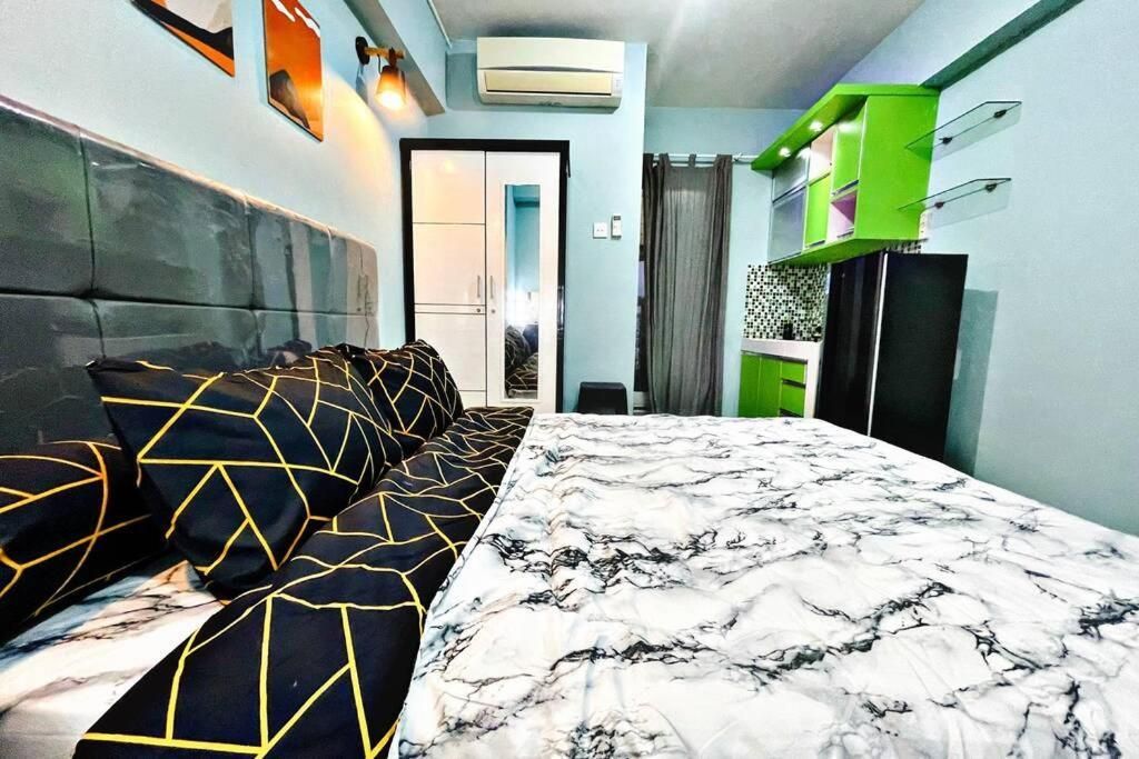 Scandinavian Home Studio @GreenbayPluit AptTower A One Bedroom - Apartment
