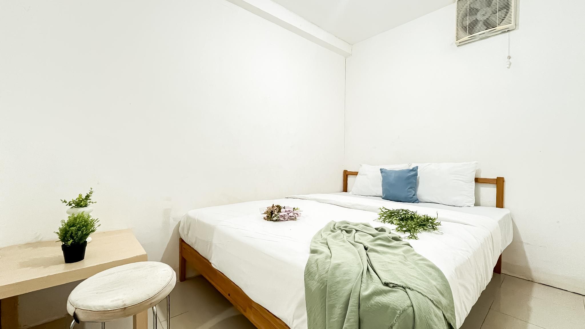 3 bedrooms