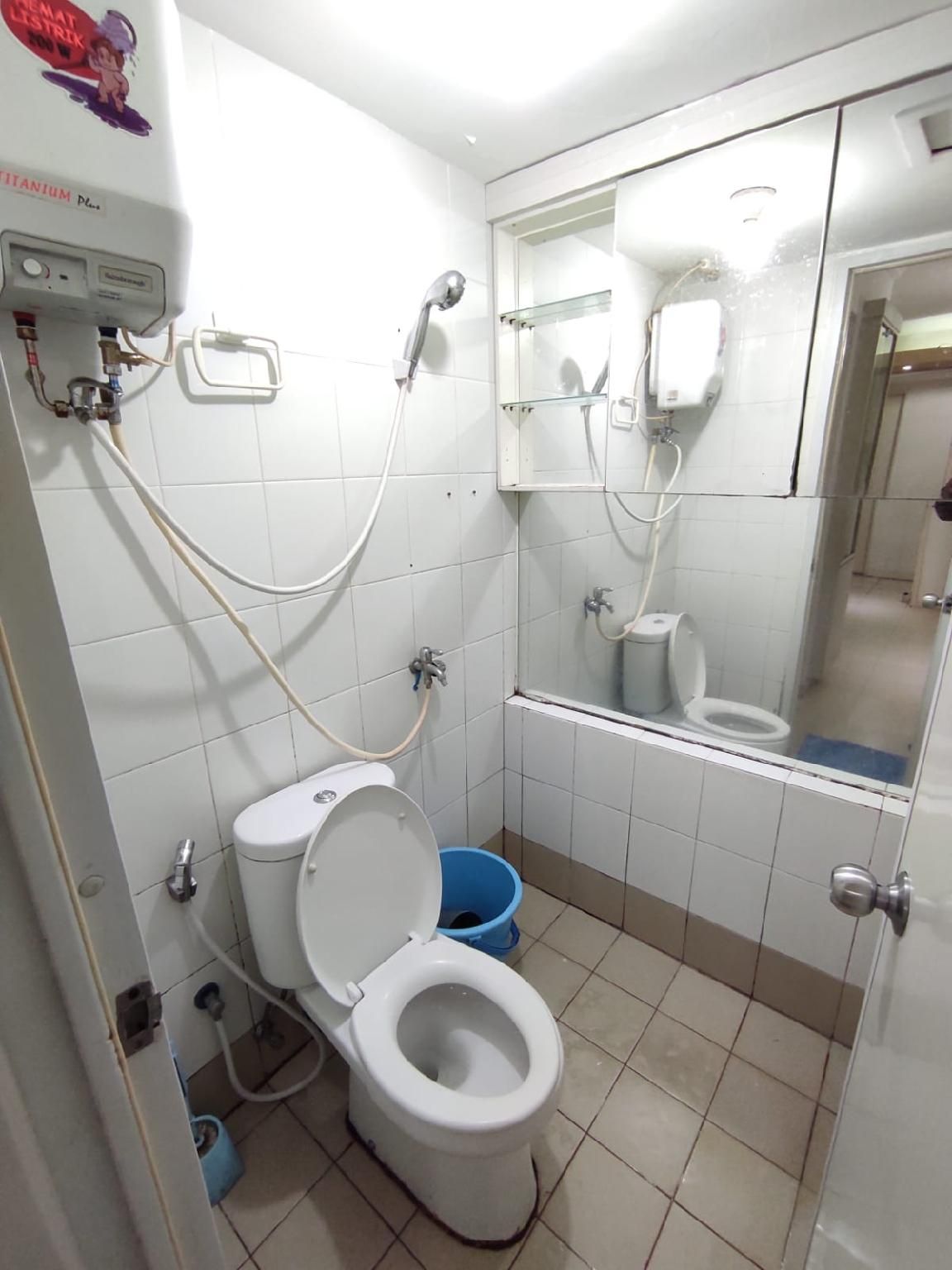 Two-Bedroom Family Apartment with Balcony