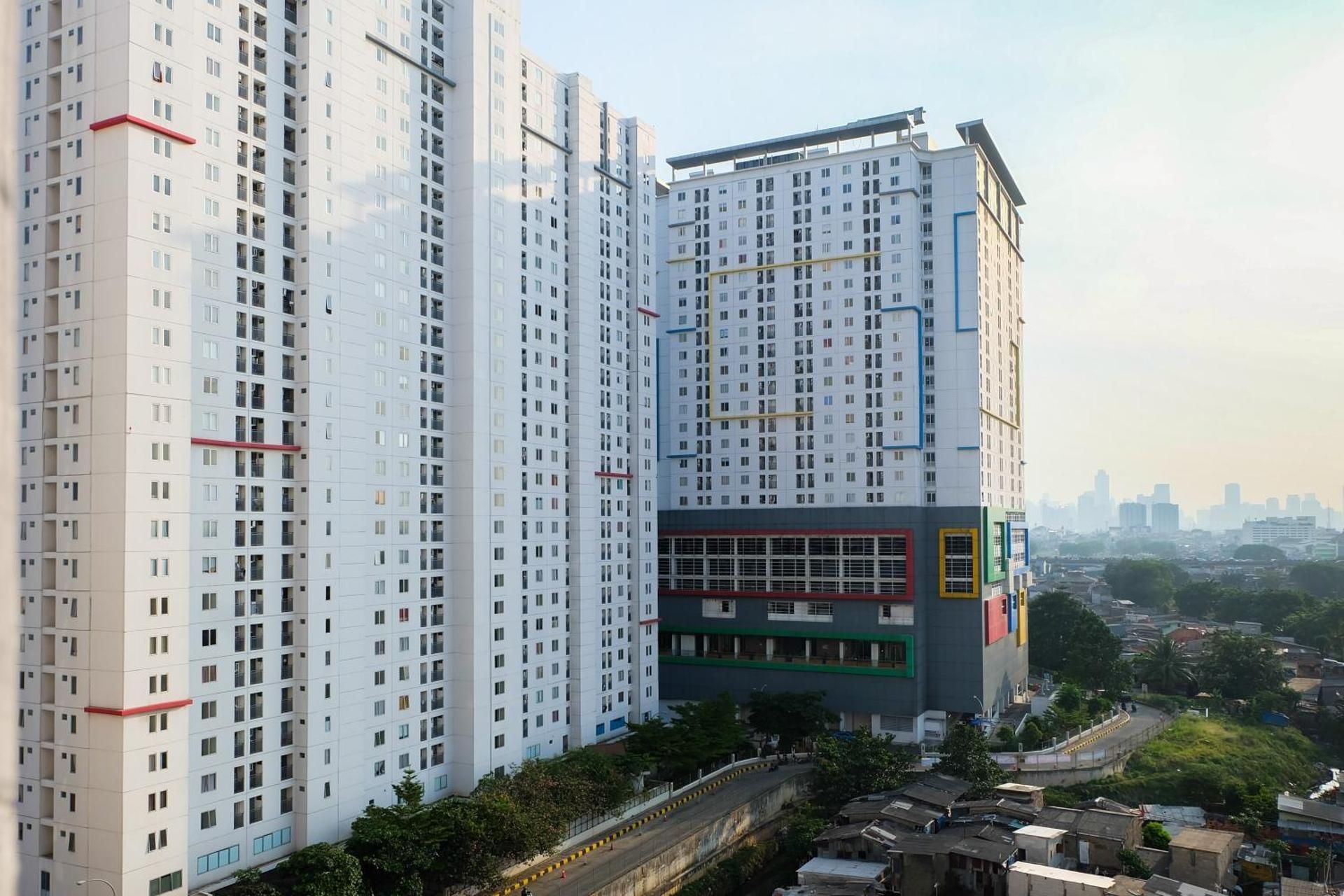Contemporary 2BR at Bassura City Apt By Travelio