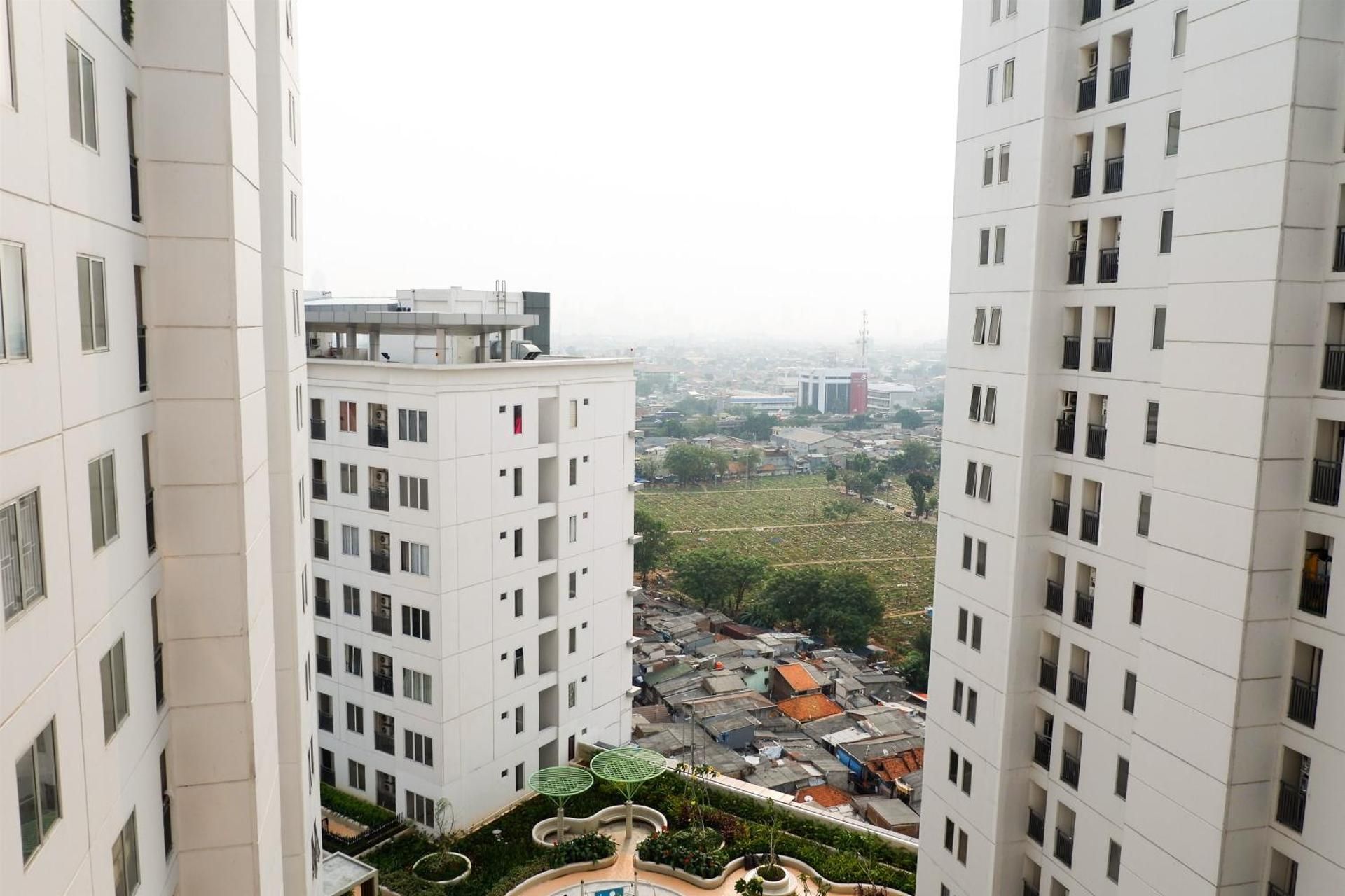 Exquisite 2BR Bassura City Apartment near Mall