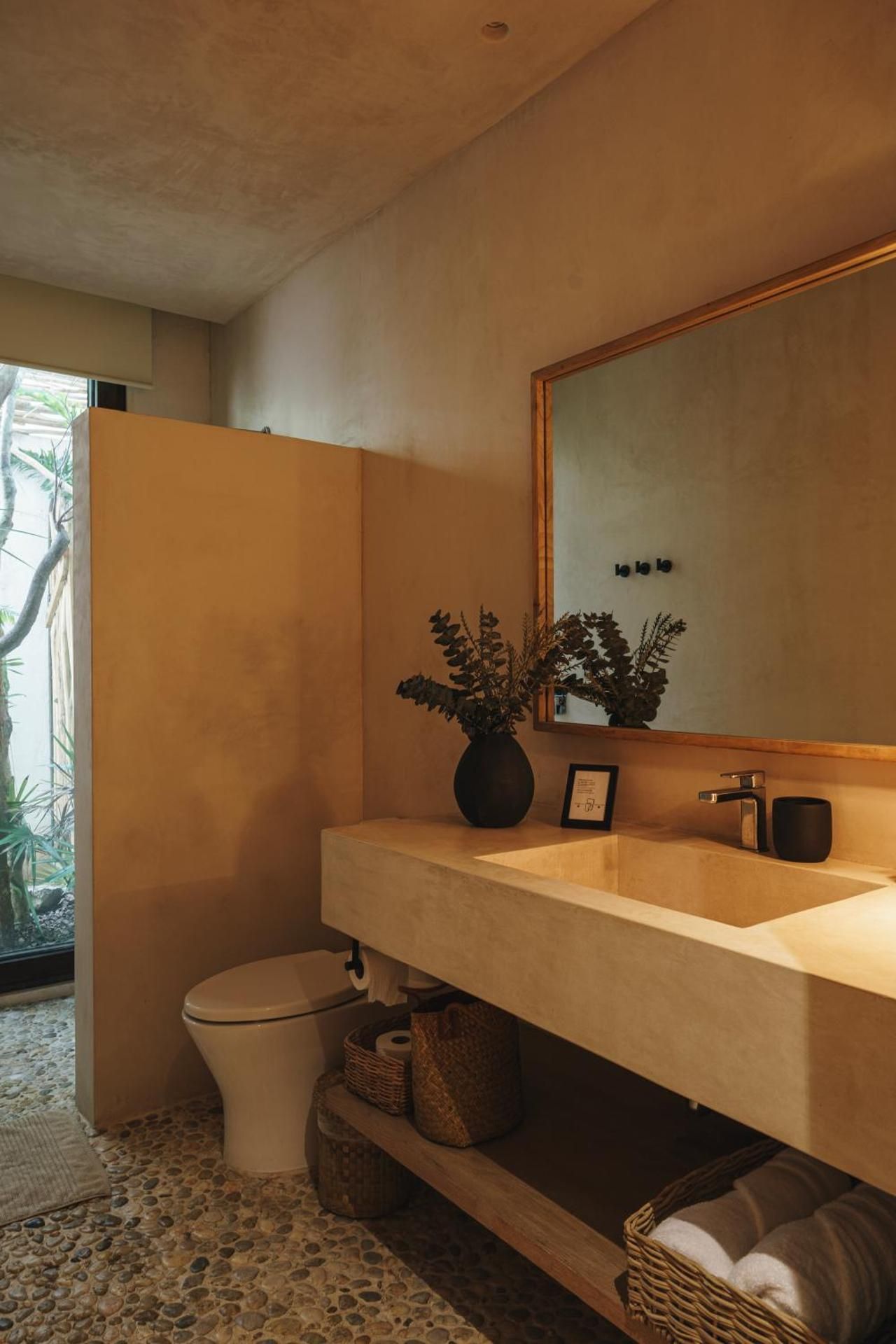 King Room with Garden View