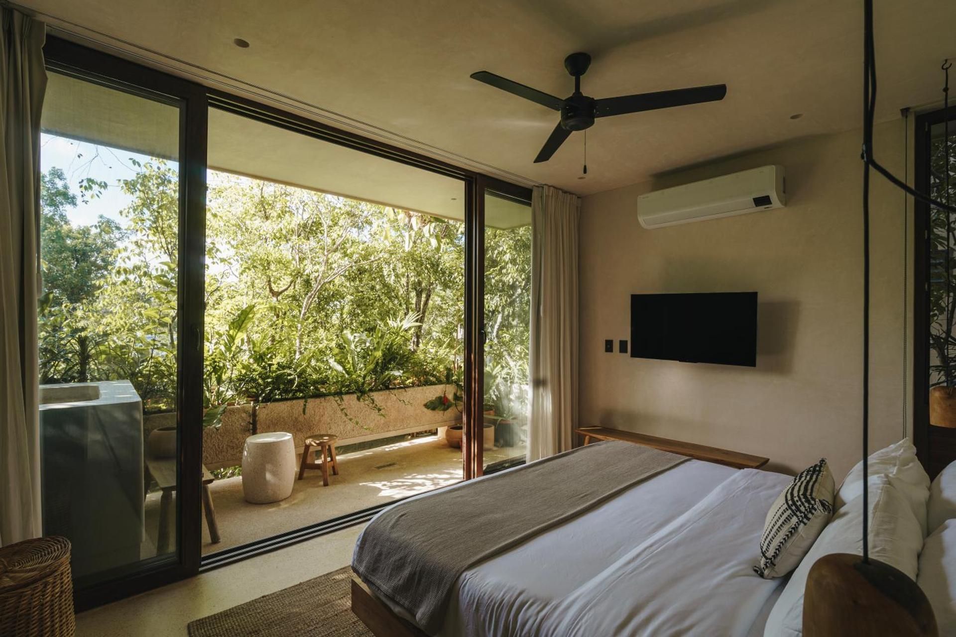 Teva Tulum, Aldea Zama
