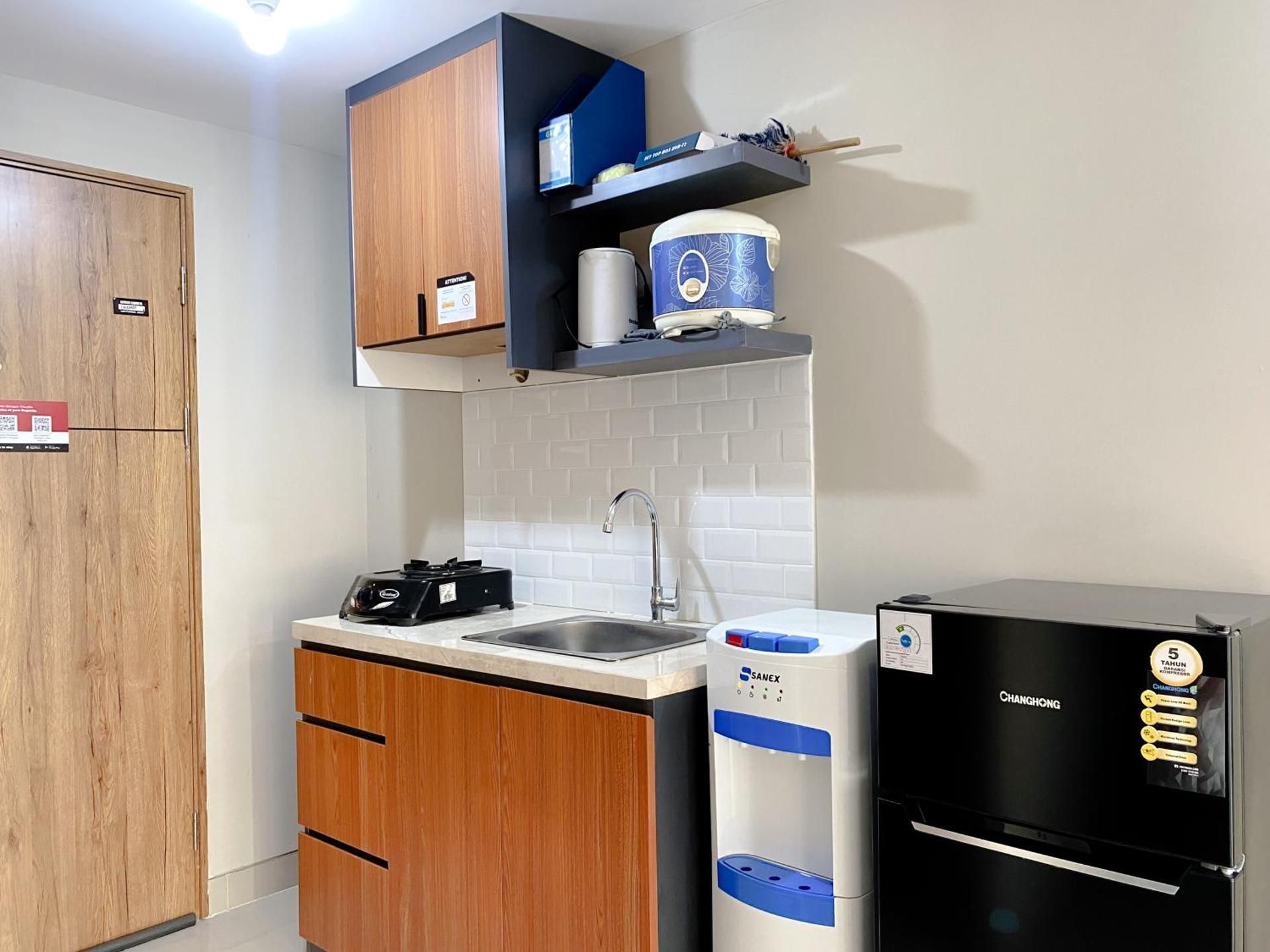 Studio Apartment