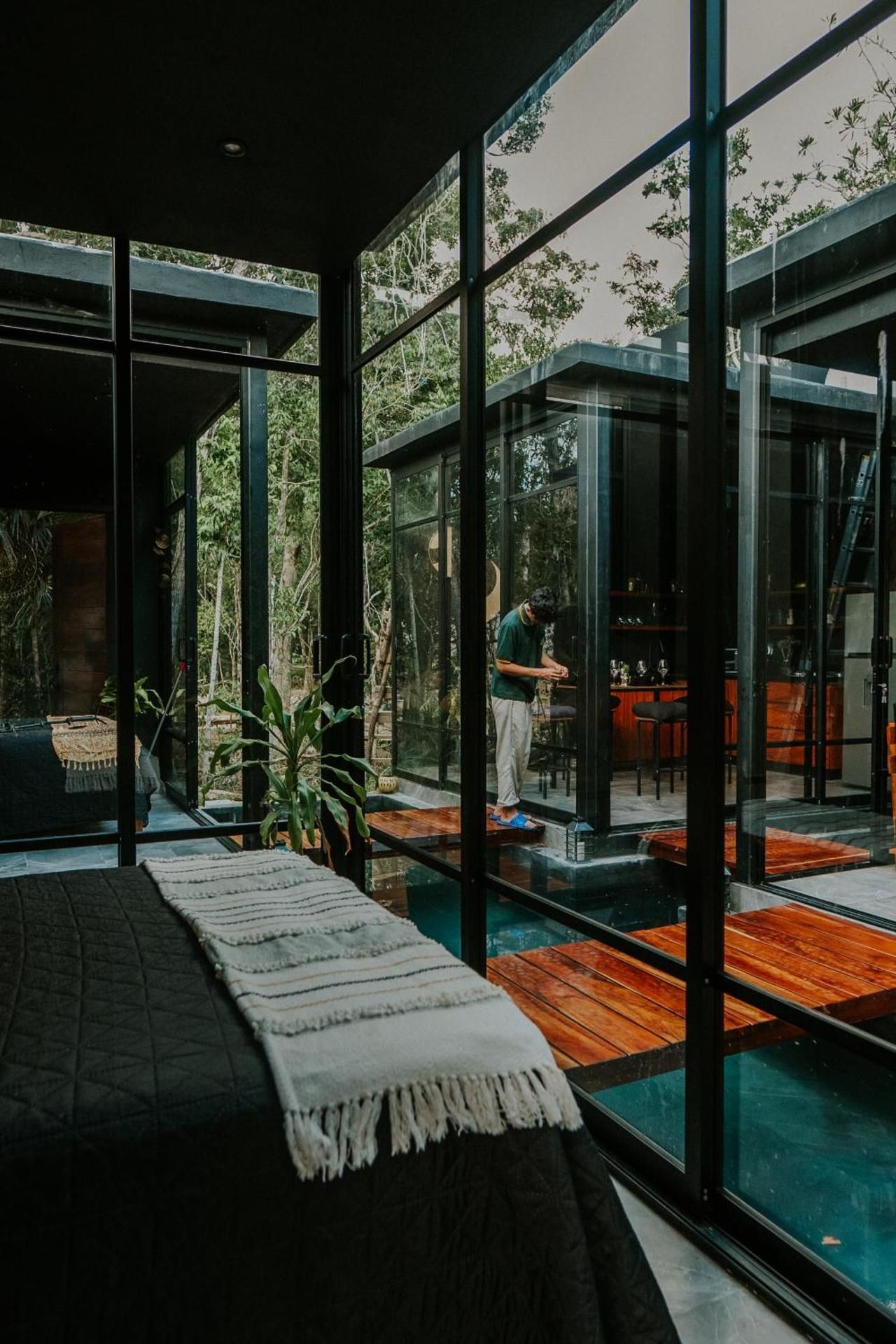 Holiday Home - House Cross