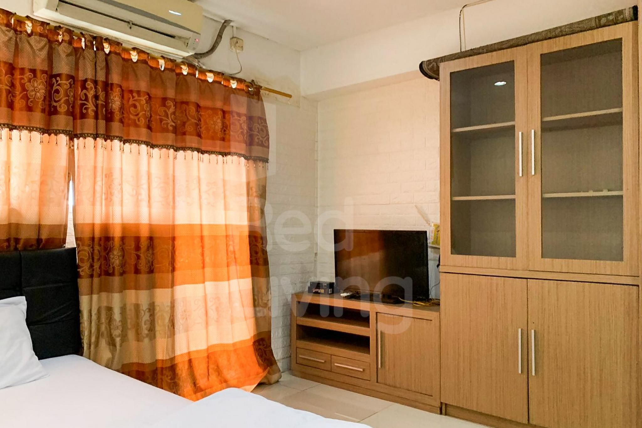 Studio Room