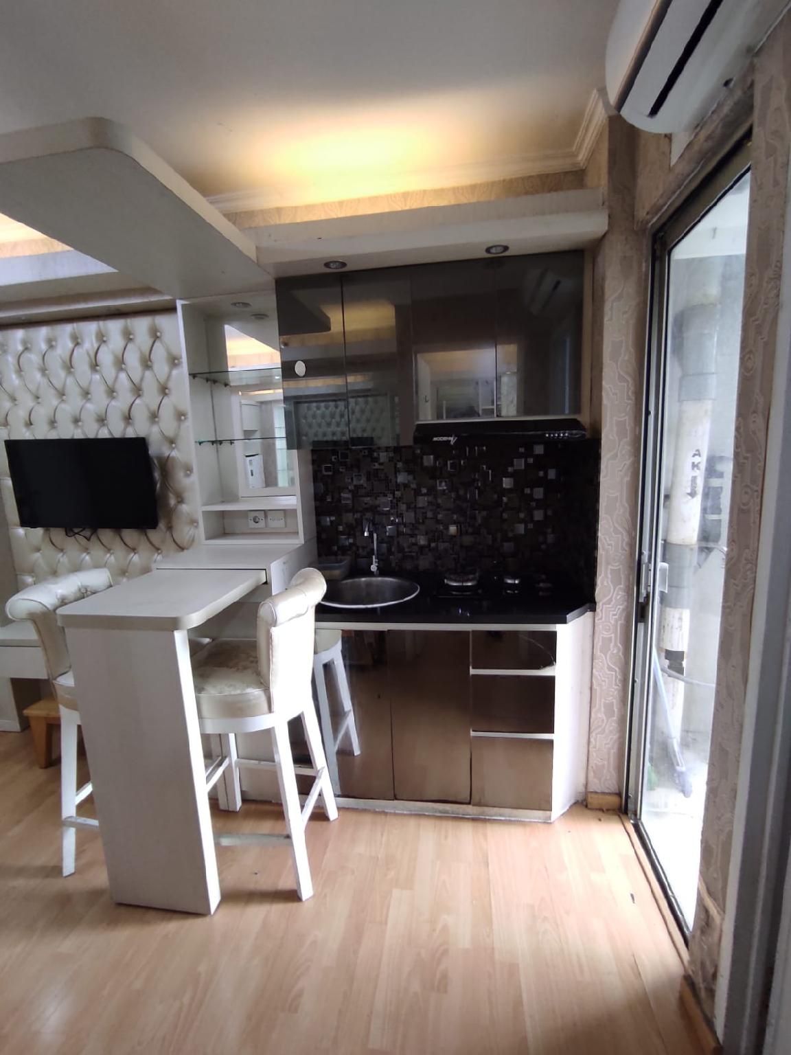 944aabe0bb37beb8b0b7d7be0079402b