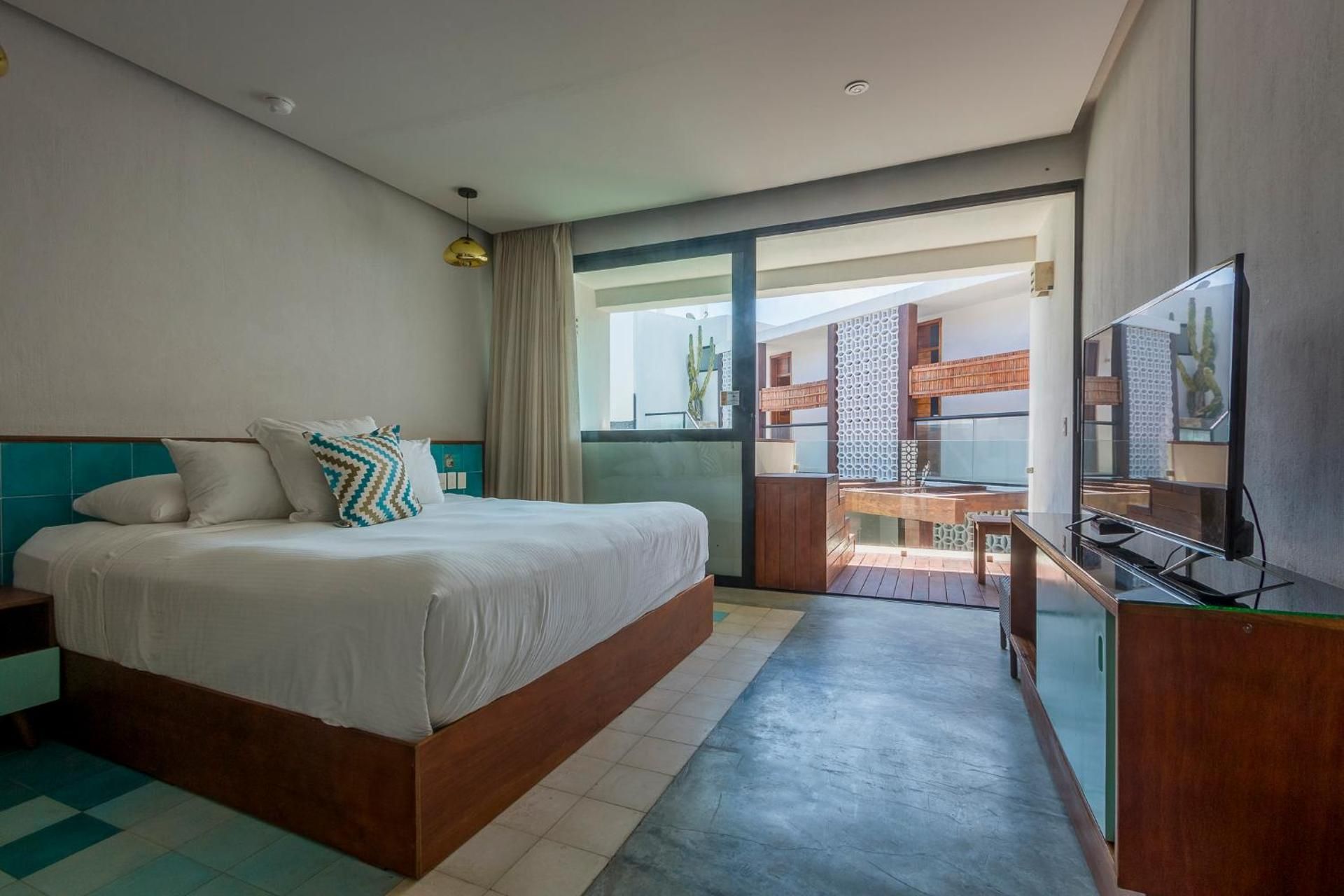 Suite with Balcony