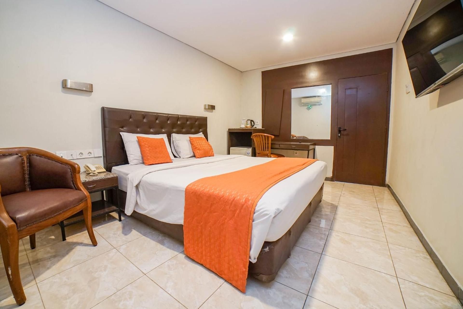 Deluxe King Room