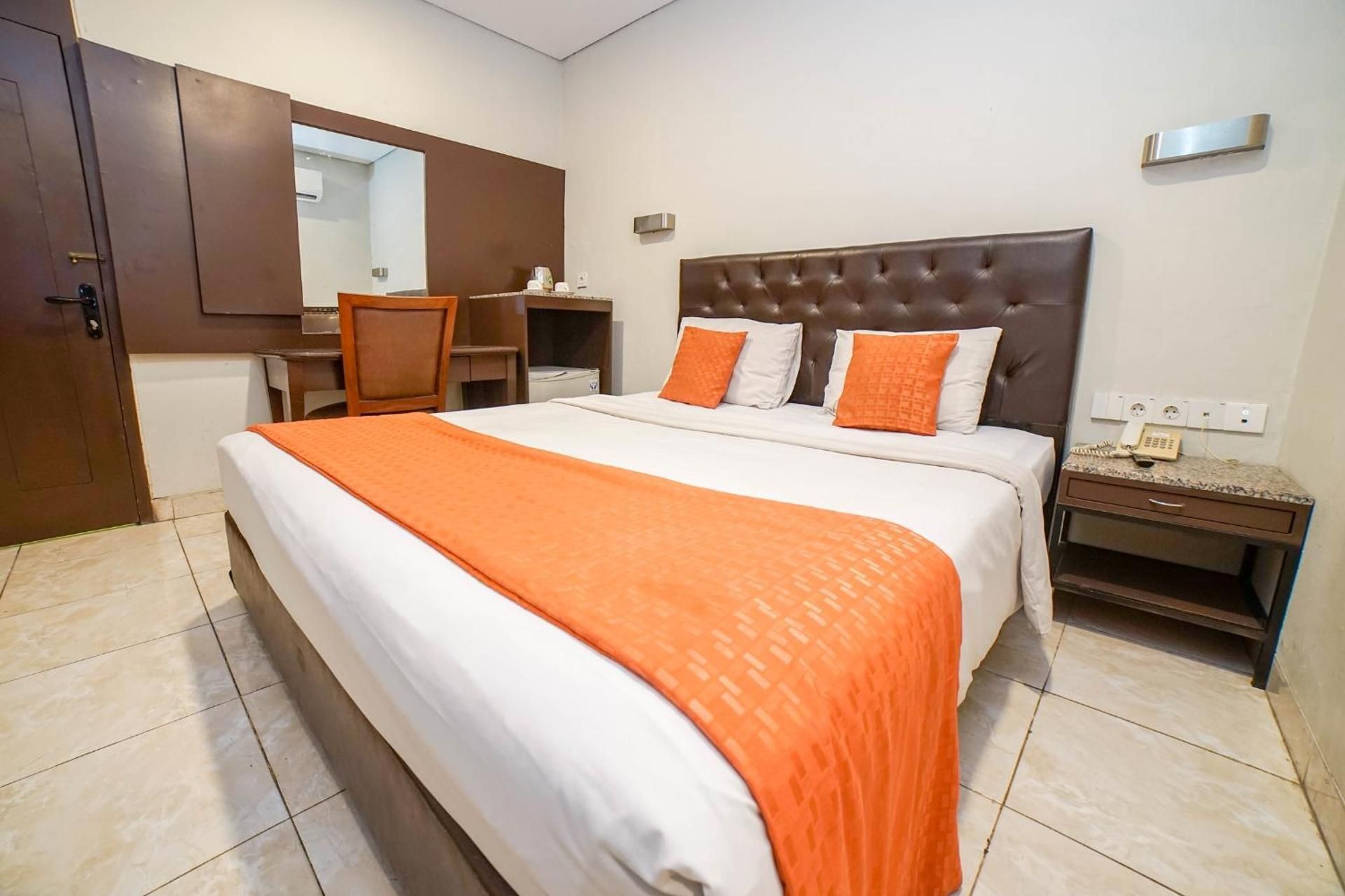 Superior King Room