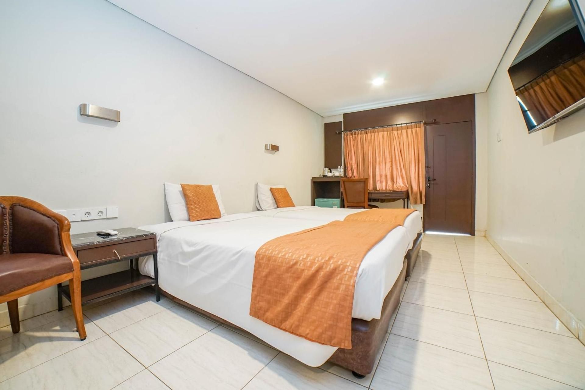 Deluxe Twin Room