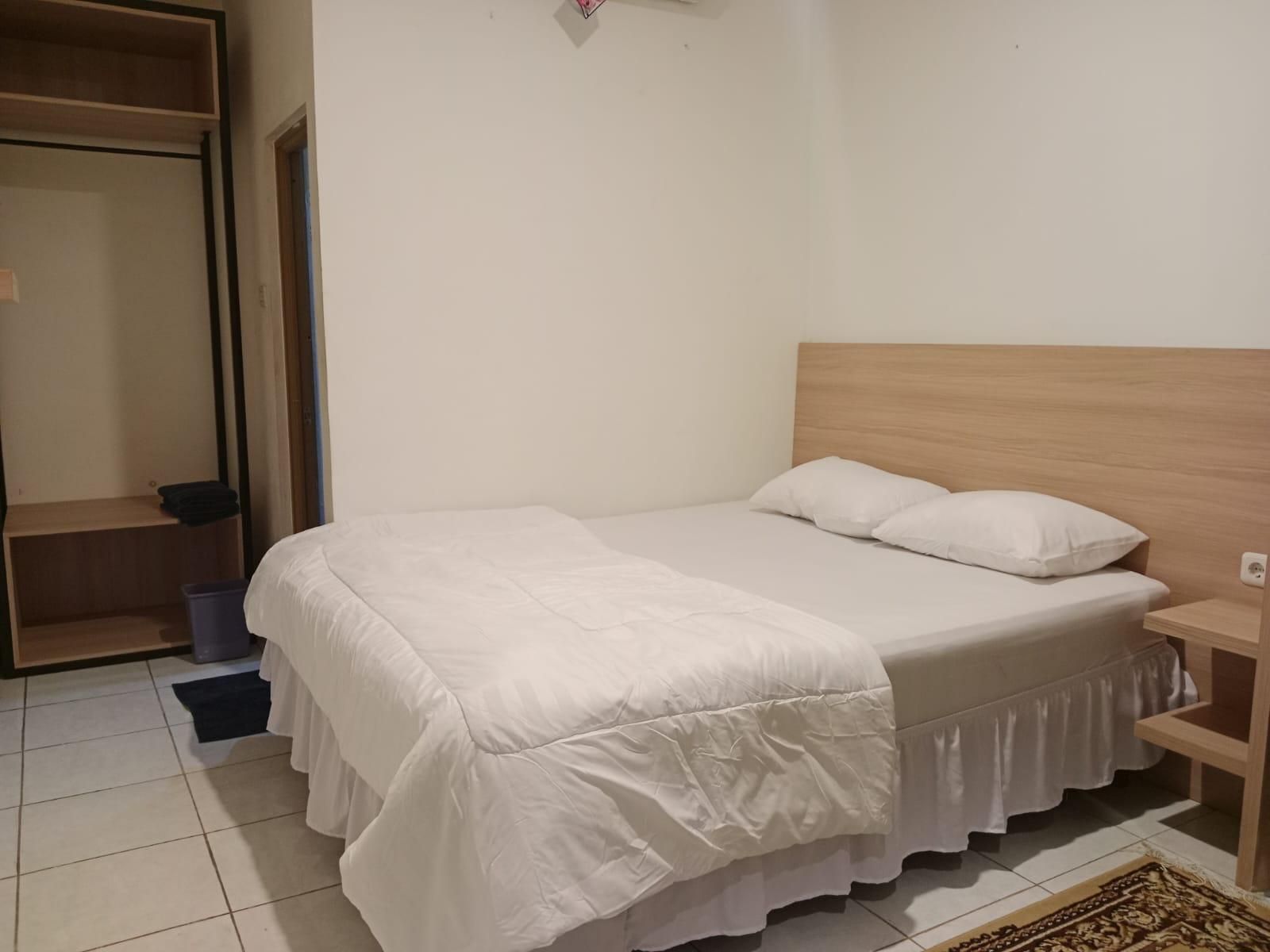 Standard - 1 Double Bed, Smoking