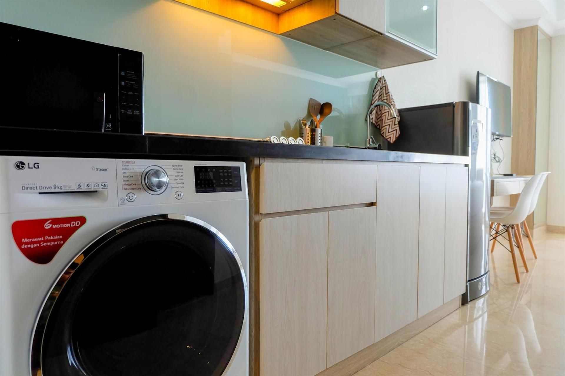 Studio Apartment