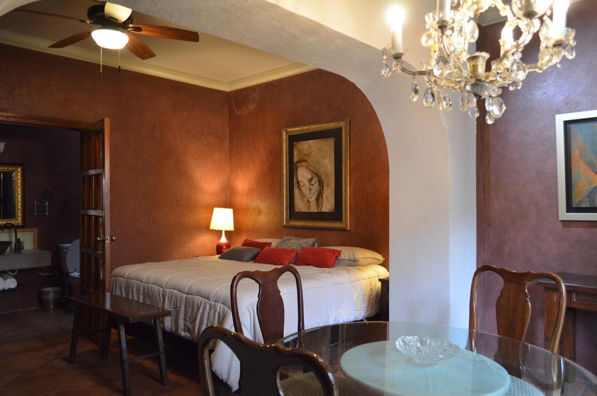 Superior King Suite