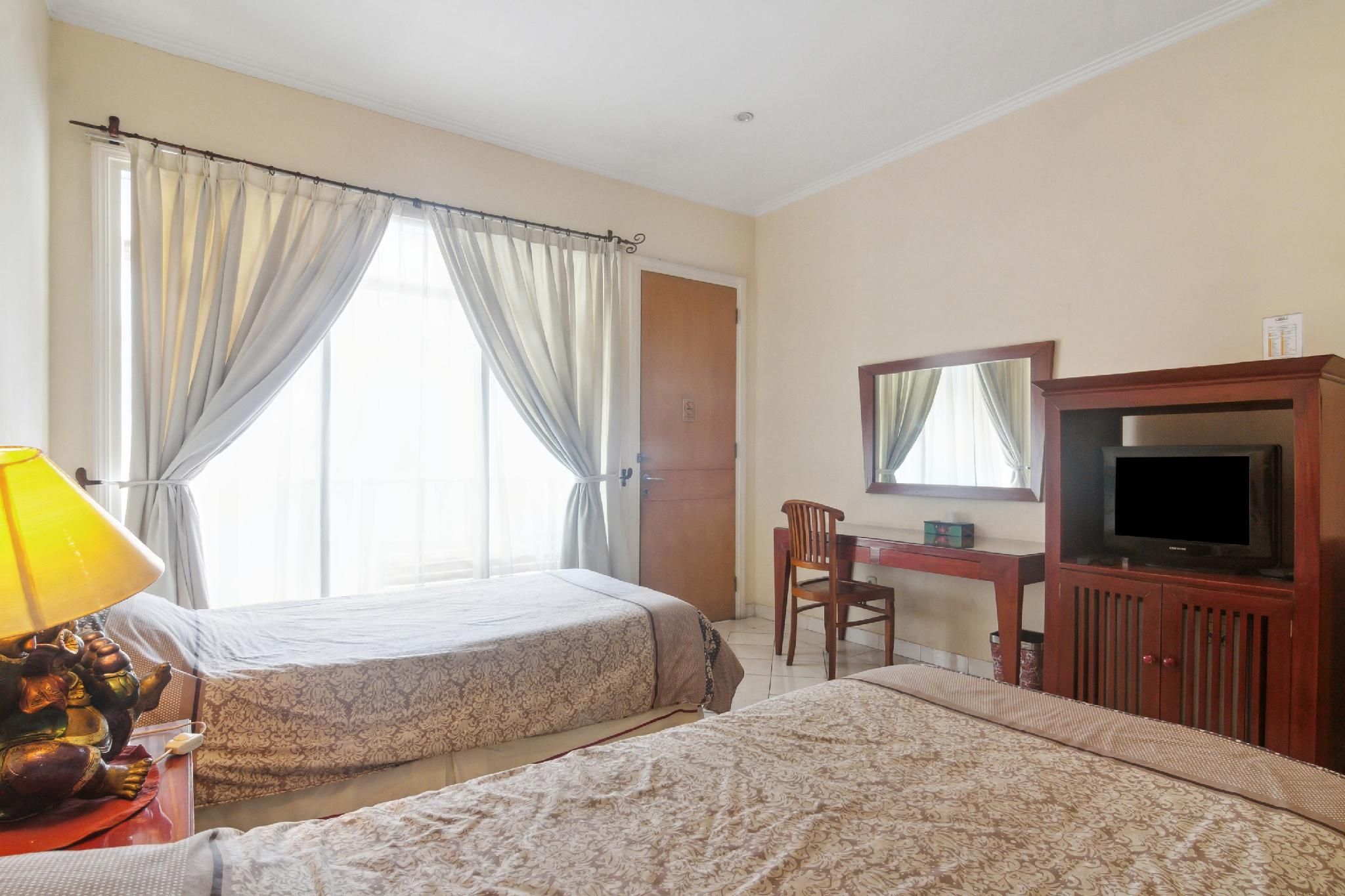 Standard Twin Beds