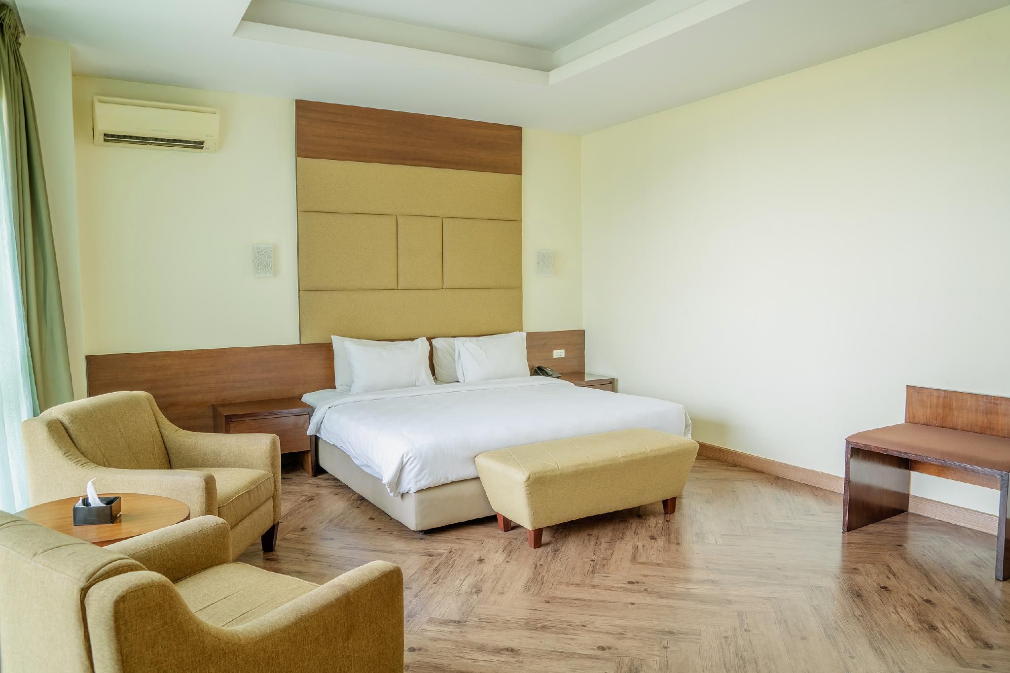 Suite Balcony