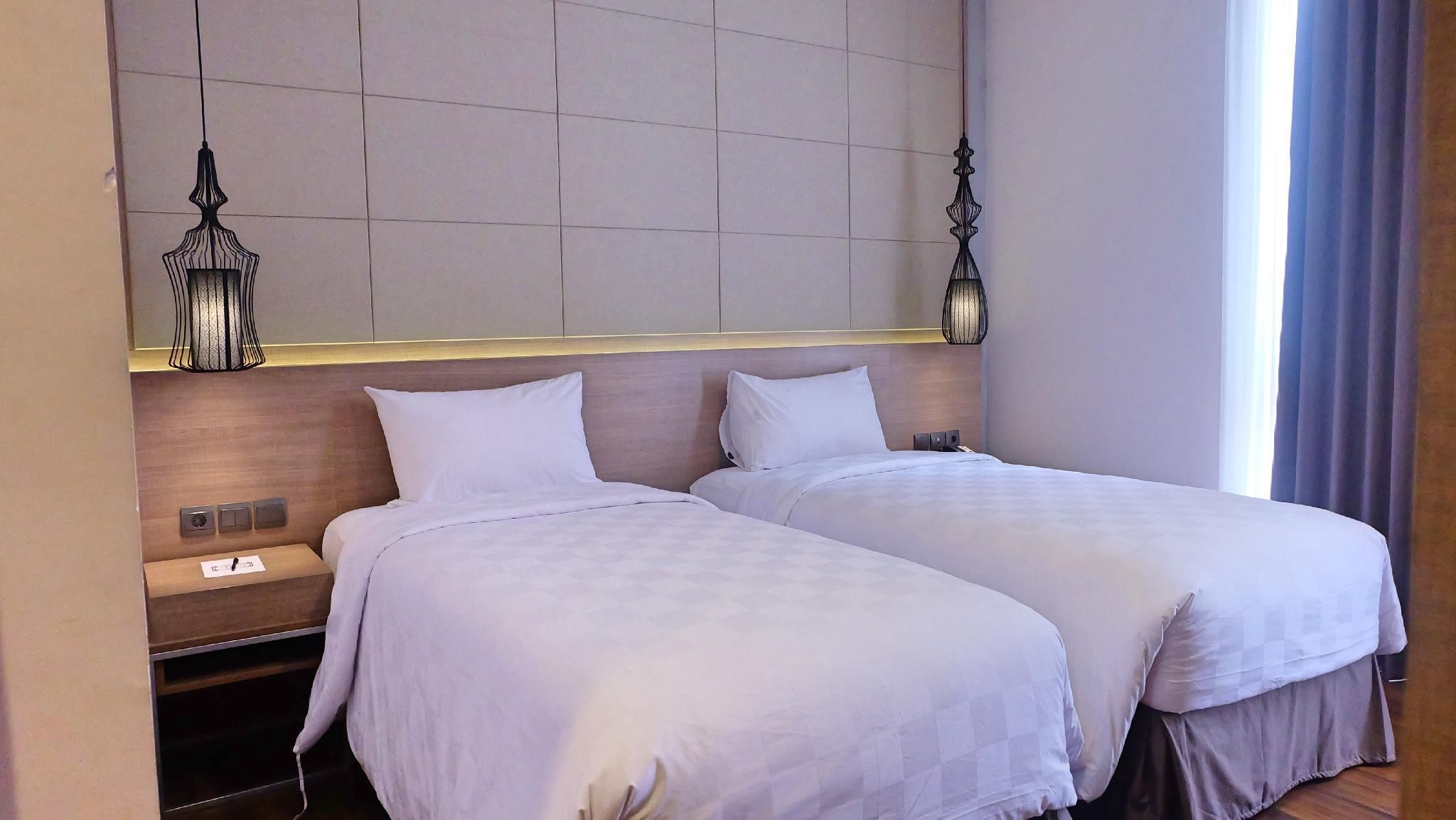 Balcony Twin Room