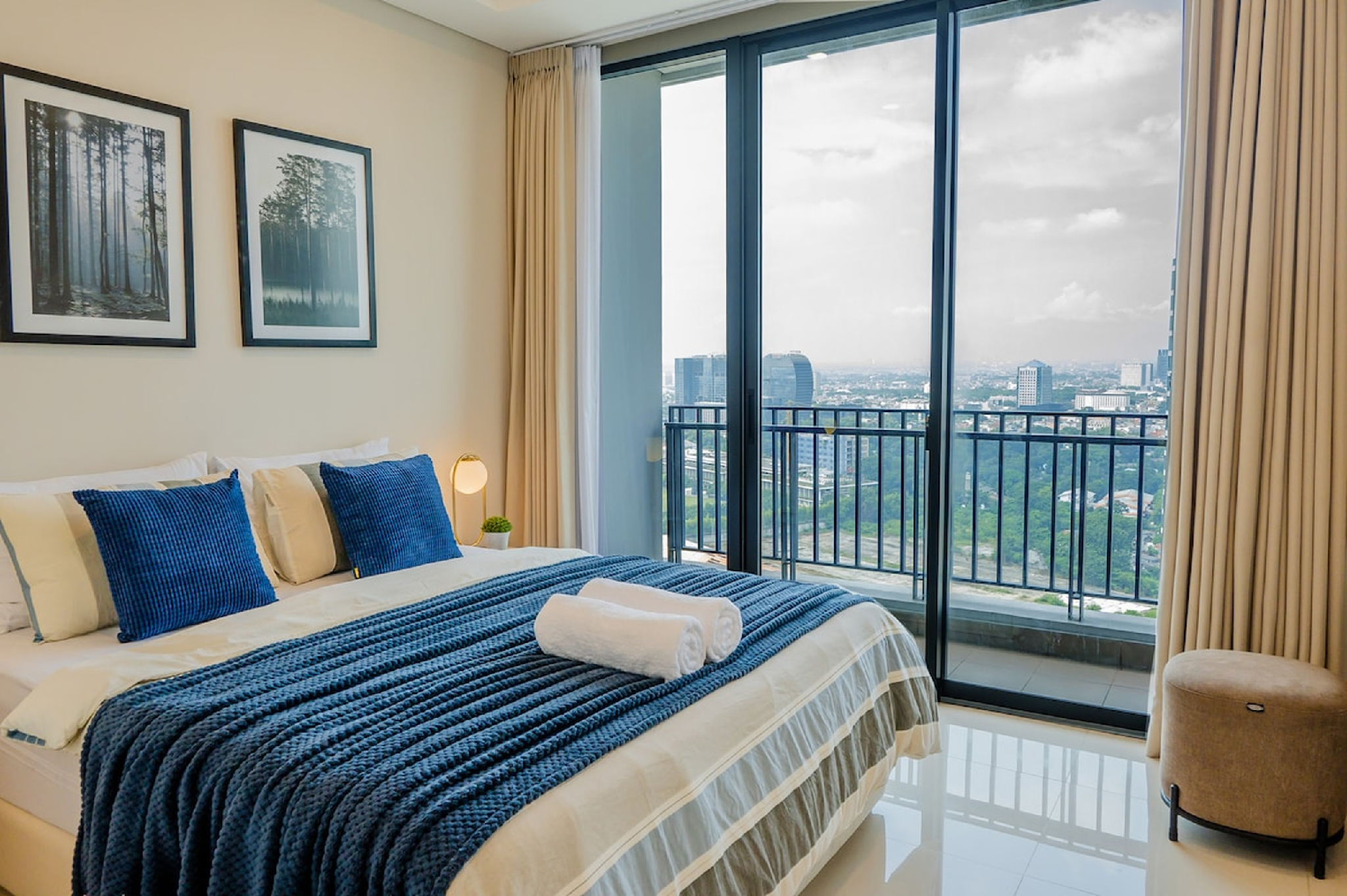 1 Bedroom Apartment