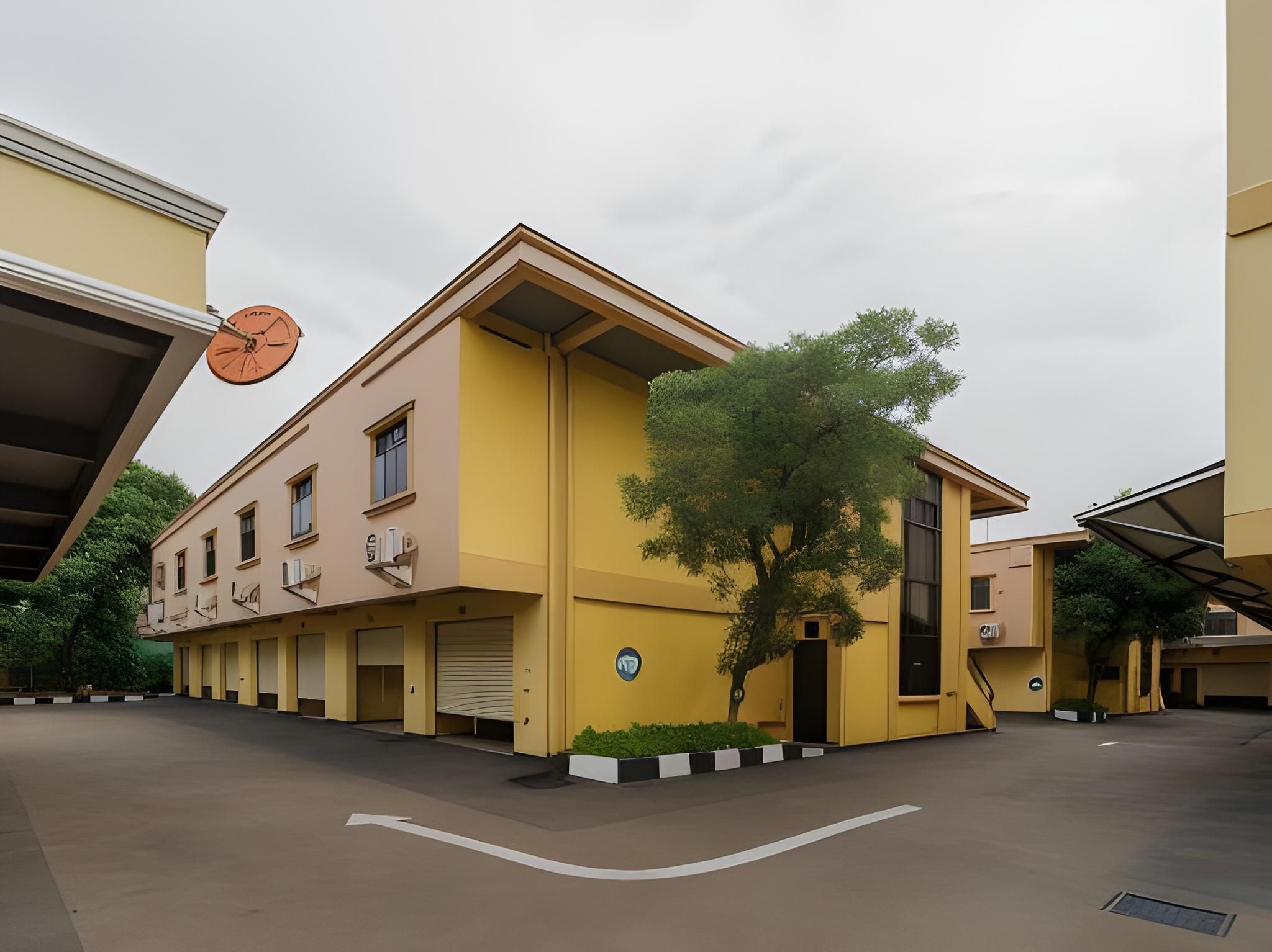 BI Executive Hotel