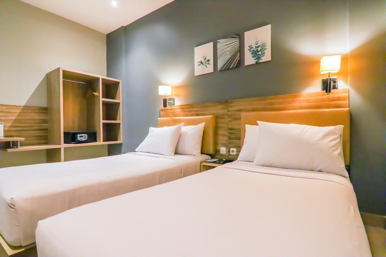 Deluxe Double or Twin Room