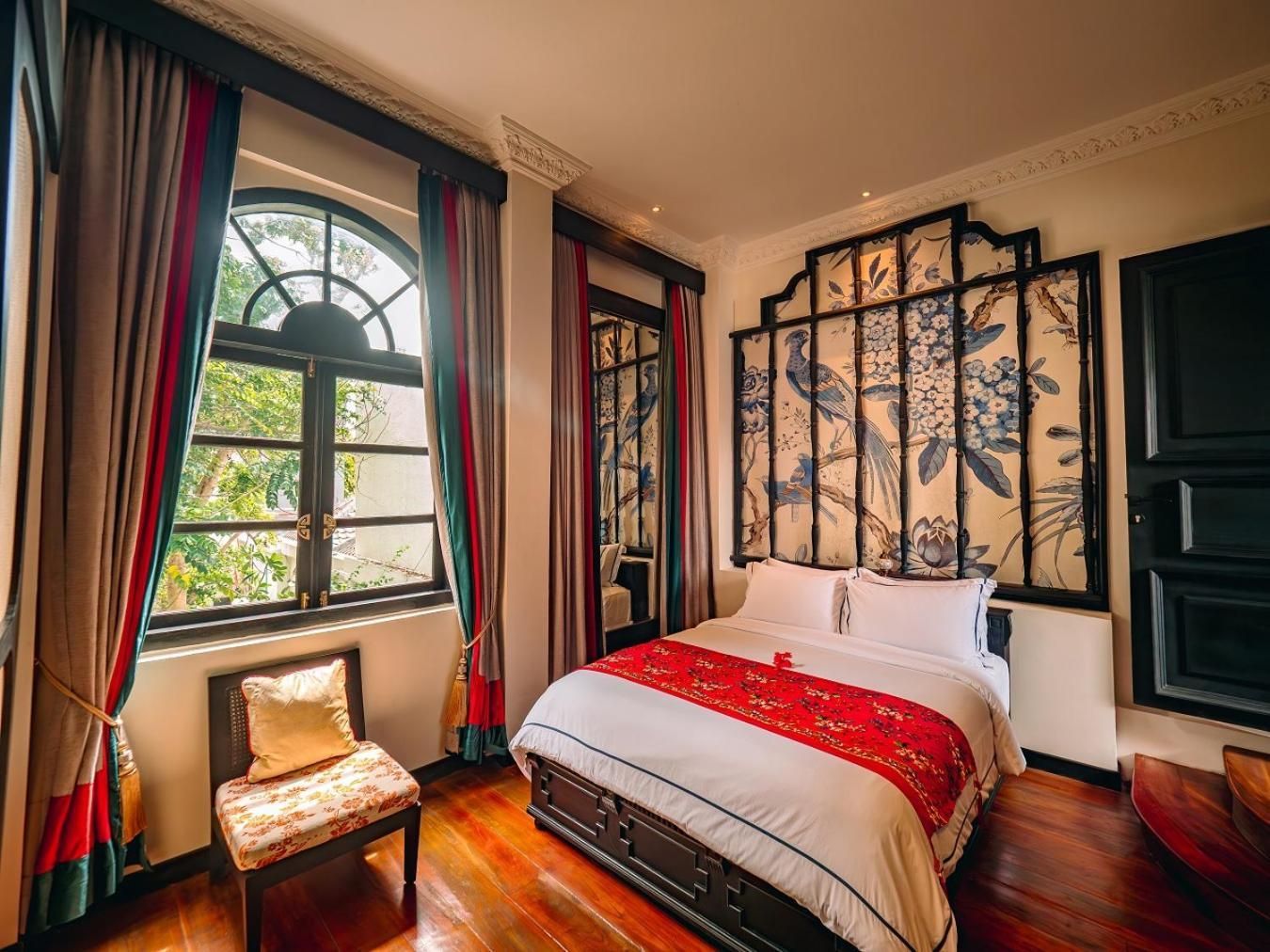 House of Tugu, Old Town Jakarta Explorer Rooms with Signature Afternoon Tea 2