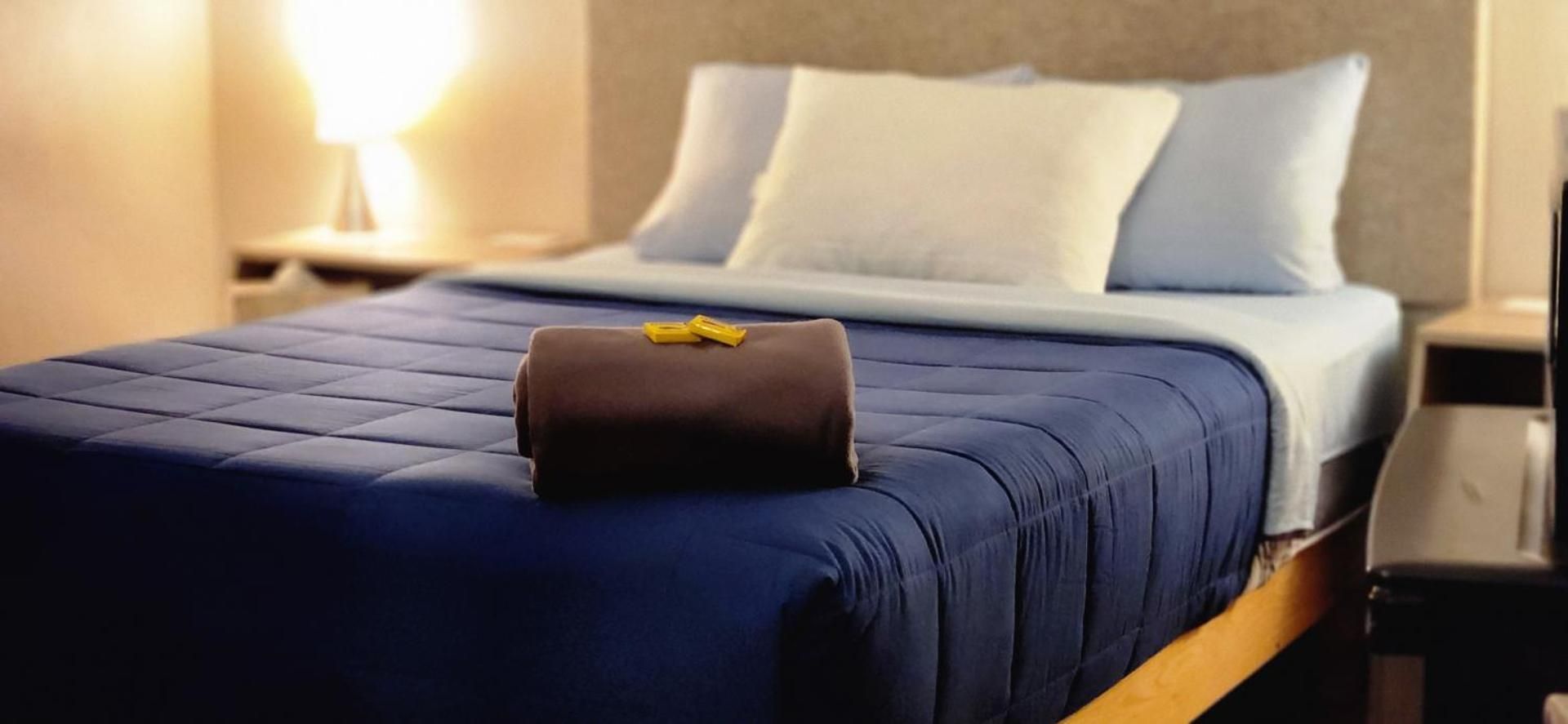 Standard Double Room with Shared Bathroom