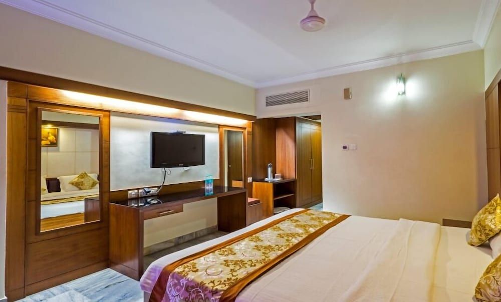 undefined Hotel PLR Grand 3
