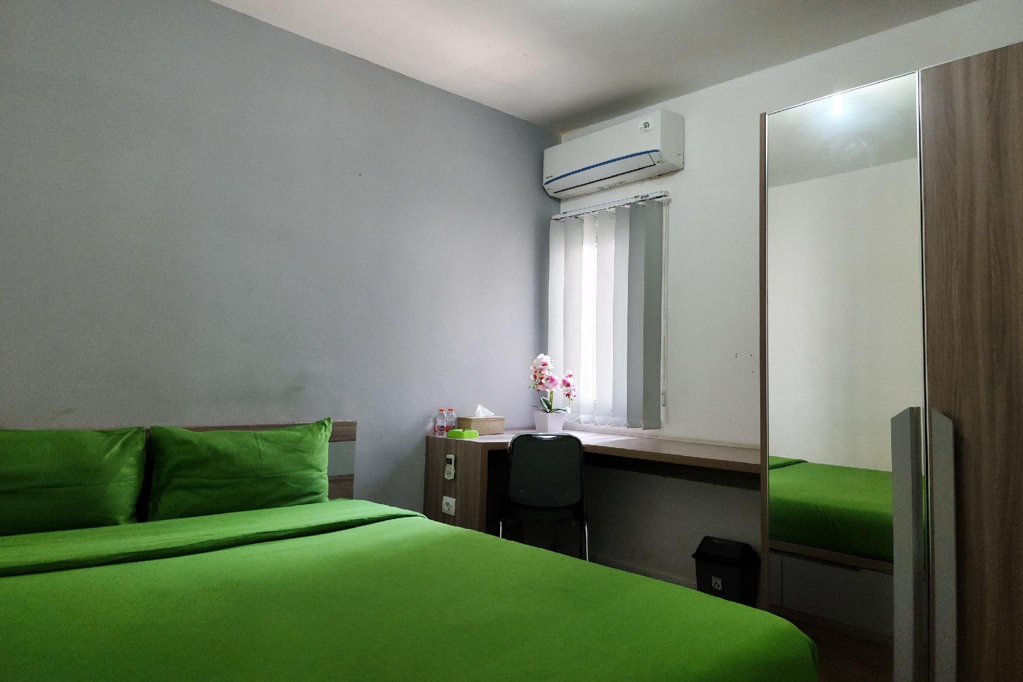 Studio Room