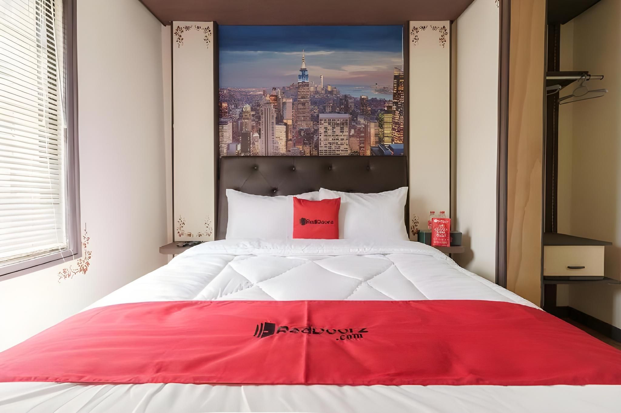 RedDoorz Room